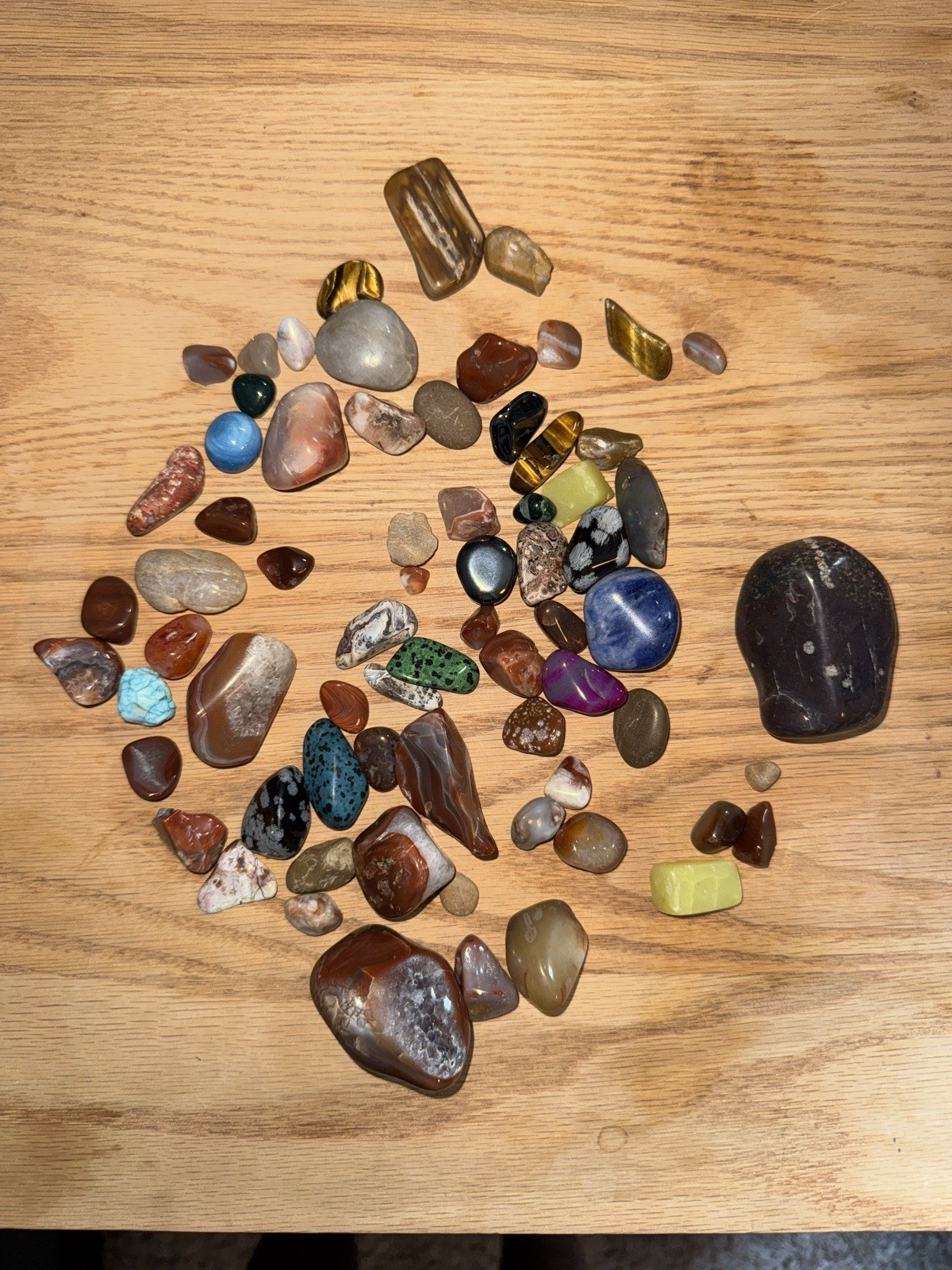 Polished Stones Crystals Tumbled Natural Rocks Mixed Sizes Shapes & Colors 10oz