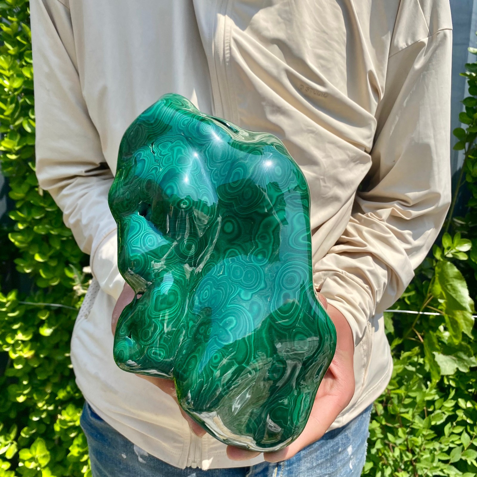 9.47LB Natural glossy Malachite transparent cluster rough mineral sample