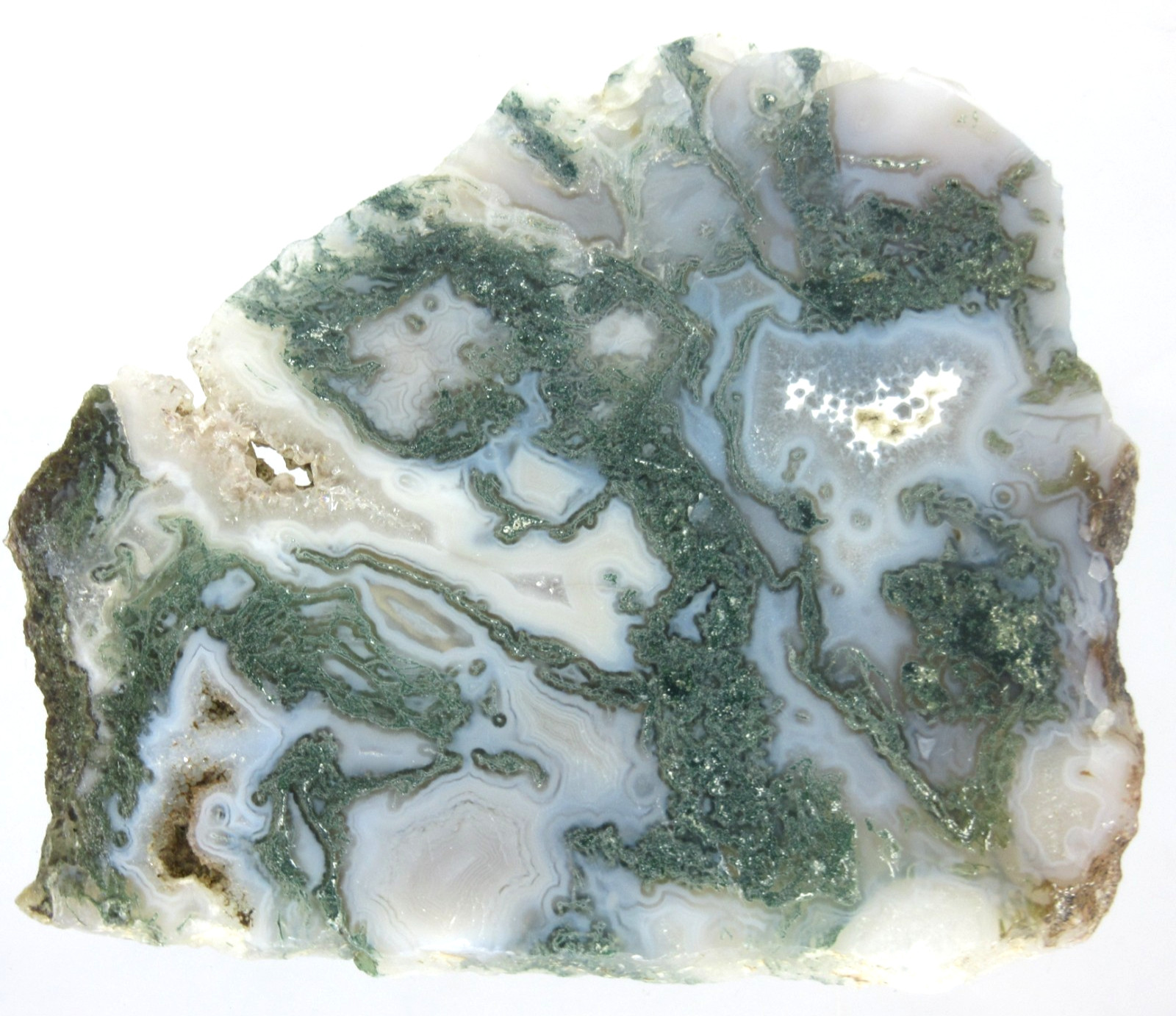 Moss Agate from Madagascar approx size 10cm x 8.5cm. Weight 115g.
