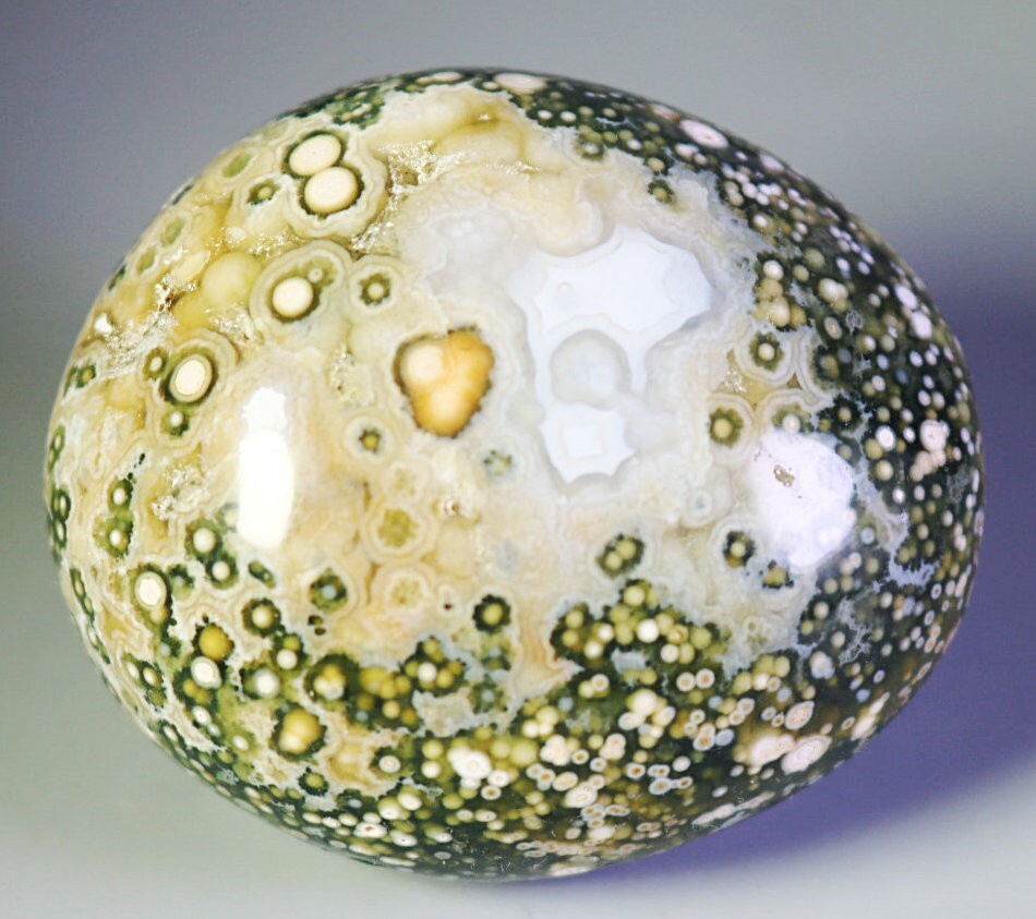 Natural Round Eye Ocean Jasper Agate Quartz Crystal Palm Stone Mineral Specimen