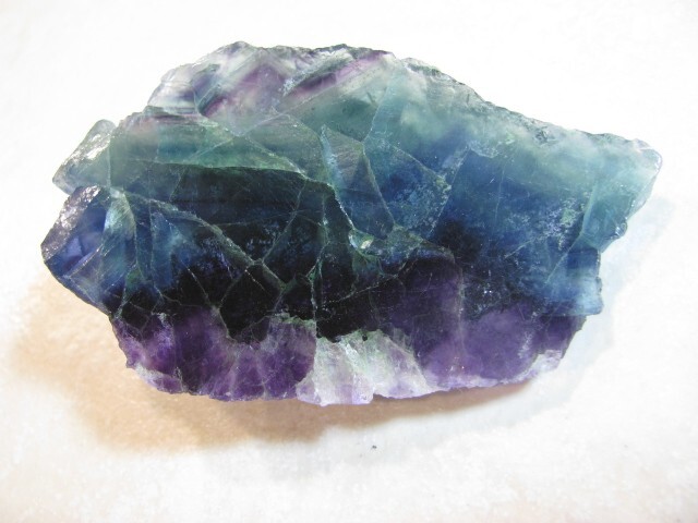 RF1 – 90g PALM SIZE+ RAINBOW FLUORITE SLAB 1 SIDE POLISHED GEMSTONE slice stone