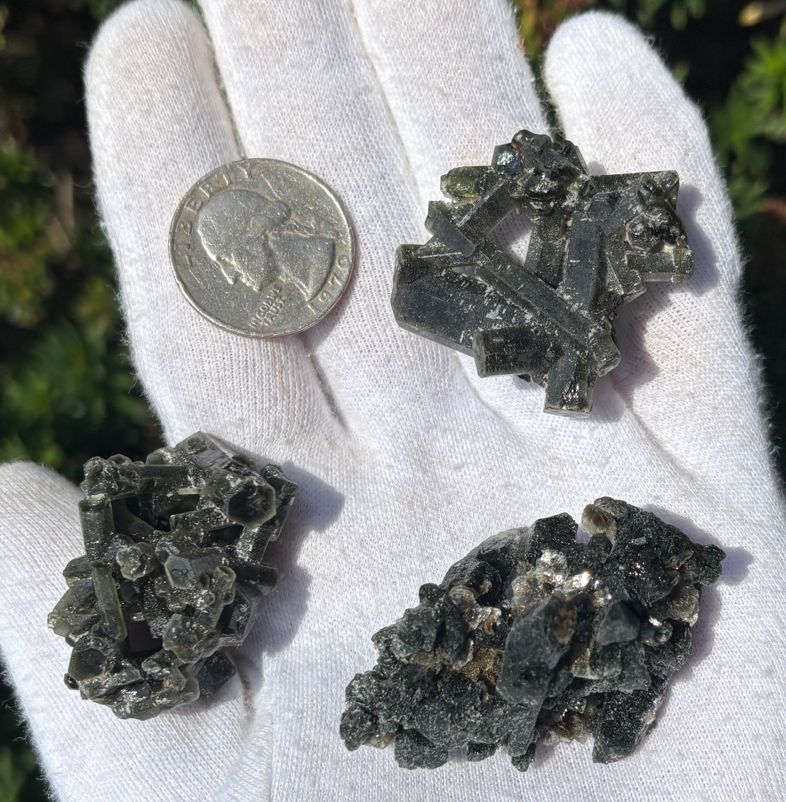 USA SALE 62g LOT 3 EPIDOTE CLUSTER SPECIMENS SPECIMEN MICA BLADE FORMATIONS