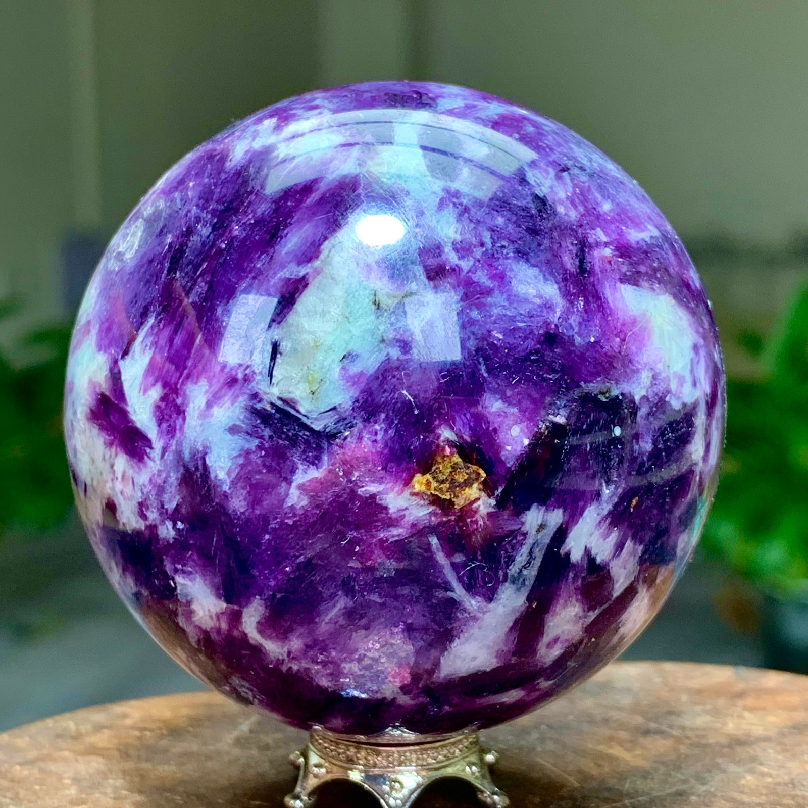 297G Natural Beautiful Purple Lithium Mica Crystal Spherical Mineral Sample