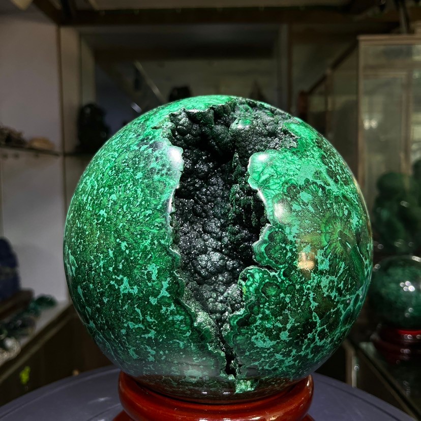 26LB Natural malachite ball quartz crystal energy ball reiki healing