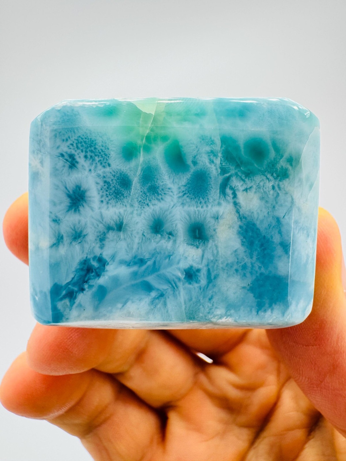 DOMINICAN REPUBLIC LARIMAR CUBE 41 X 34 MM