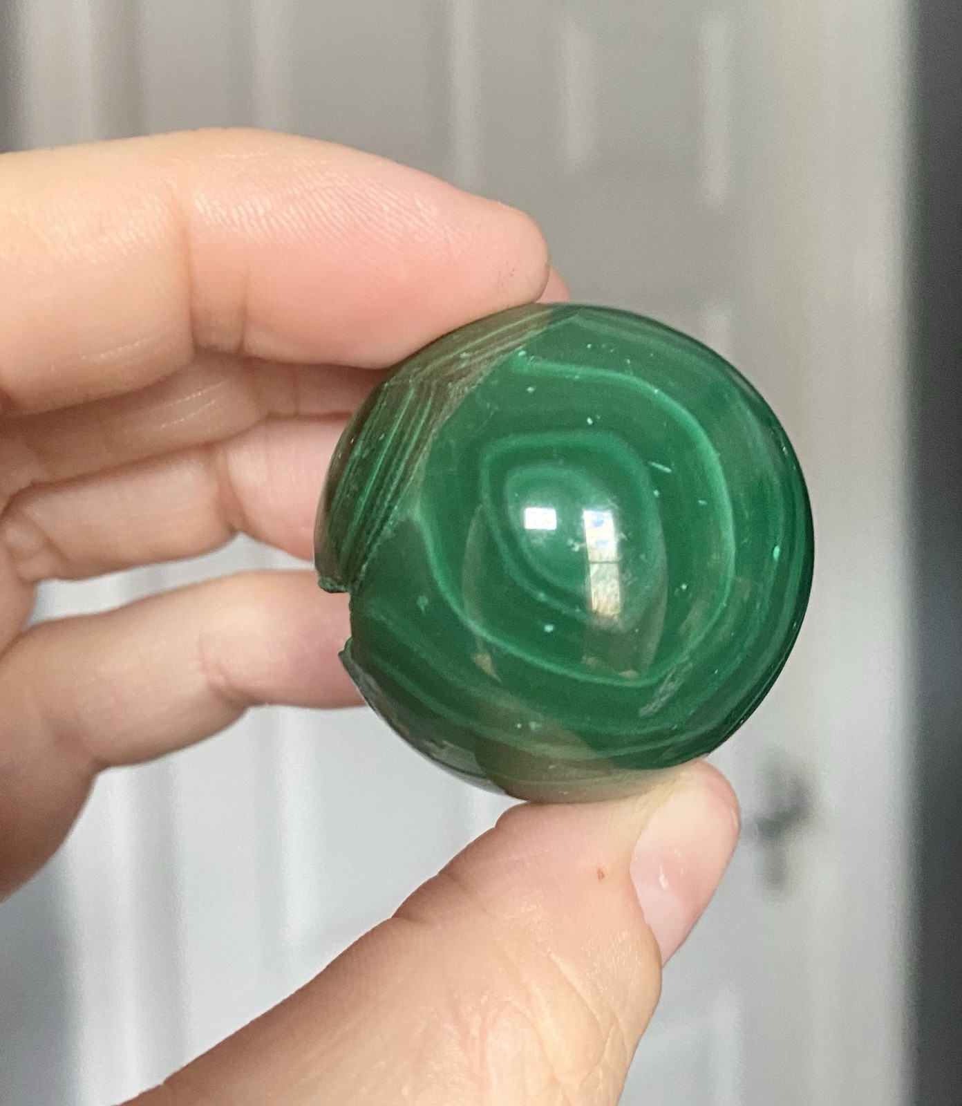 Crystal Malachite Sphere Green Banding pattern spiritual Heal Collect 3.5cm 89g