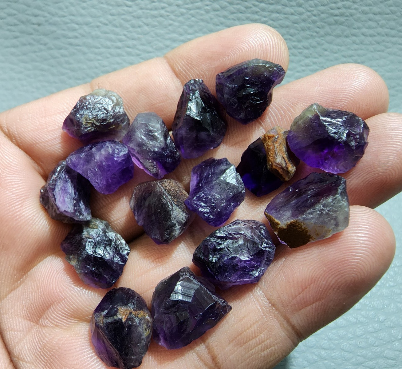 15 Pcs Gorgeous Purple Amethyst Rough Gemstone Crystal Rough Raw Size 13-17 MM