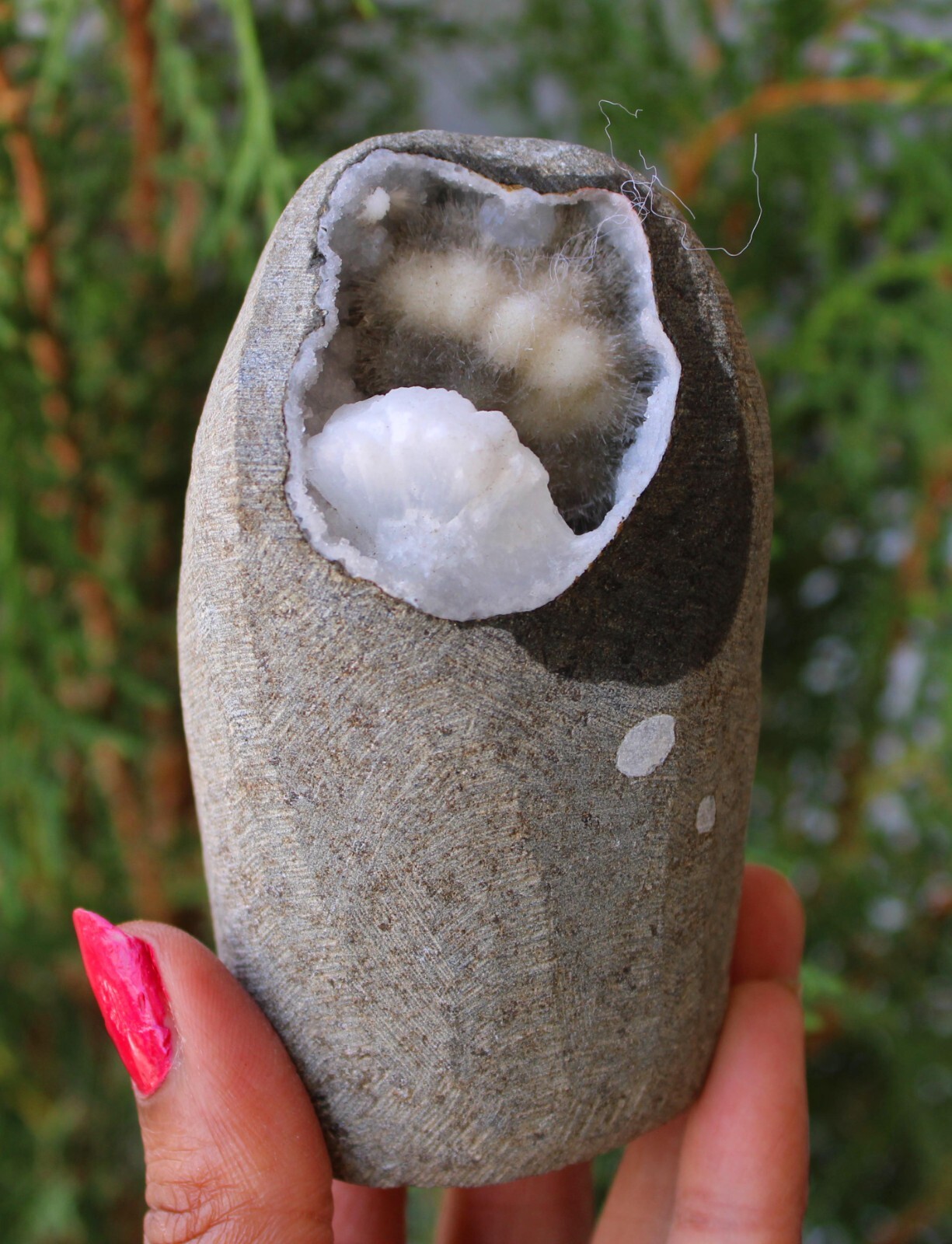 Scolecite w/ Heulandite In Geode Natural Minerals Specimen ( 9×5 Cm’s) #M54