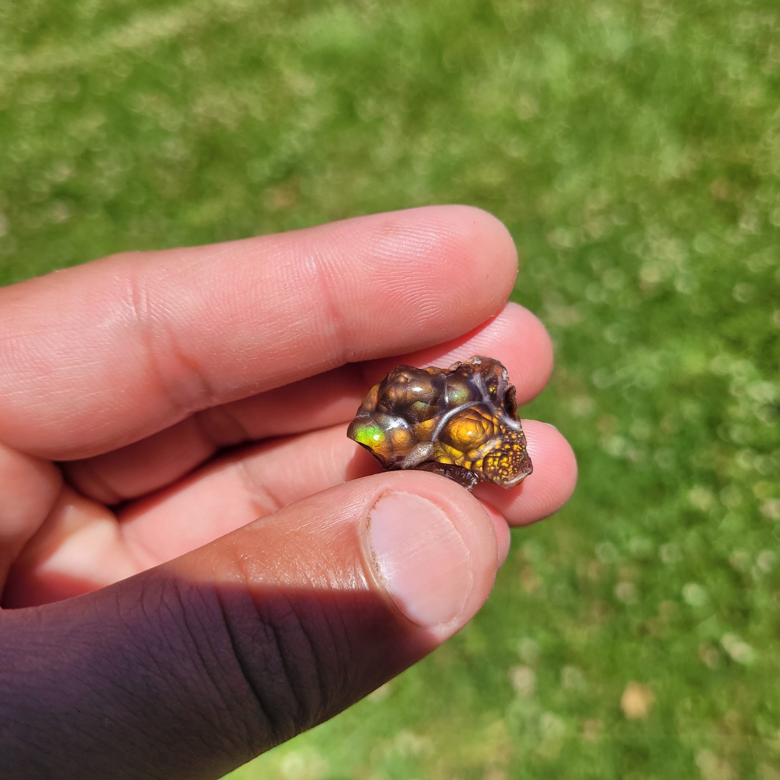 High Quality AAA Polished Fire Agate specimen 3.6gram 18ct