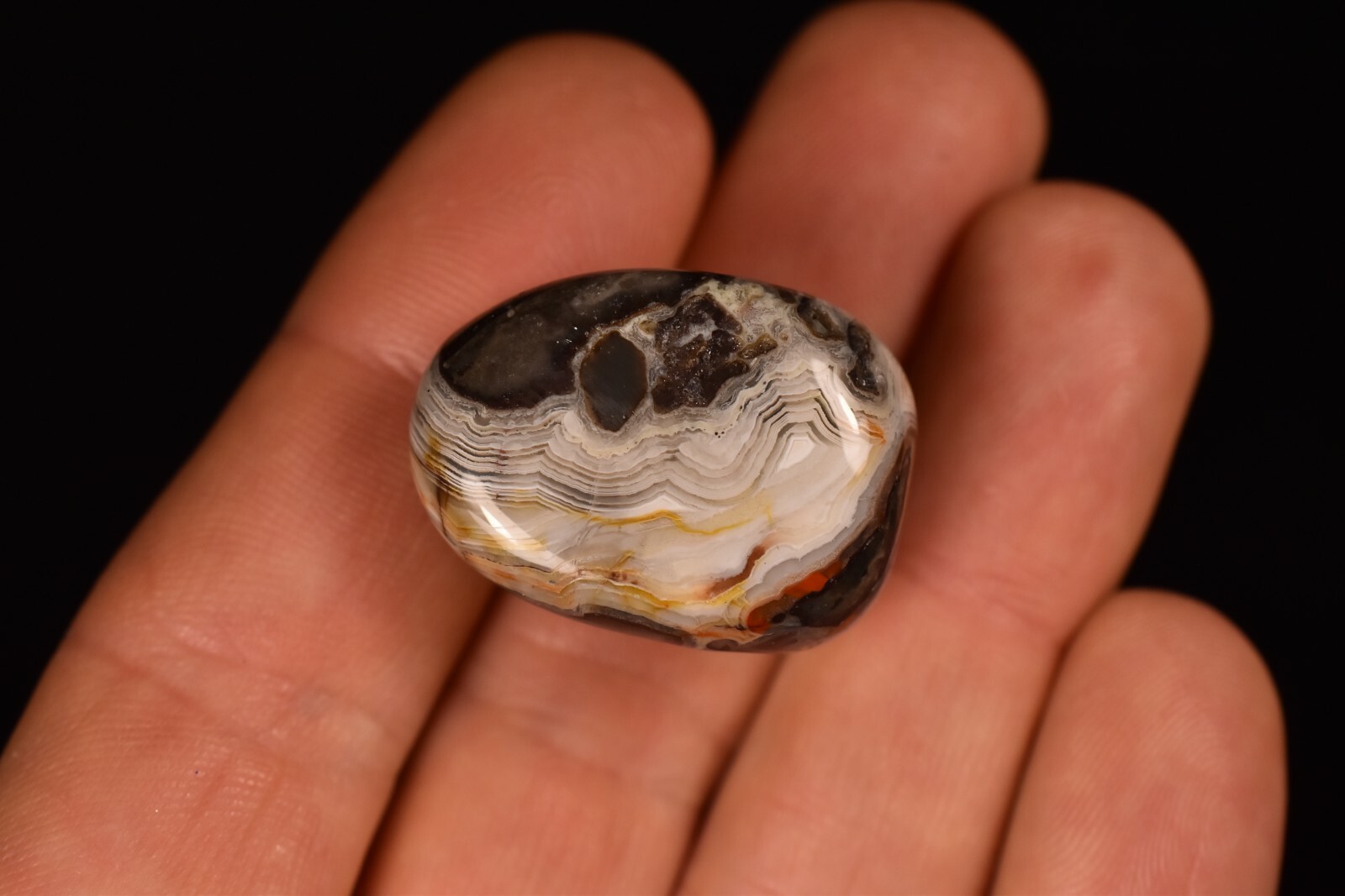 *CRAZY LACE AGATE* Tumbled Stone 2.8cm 15.7g Healing Crystal, Acceptance