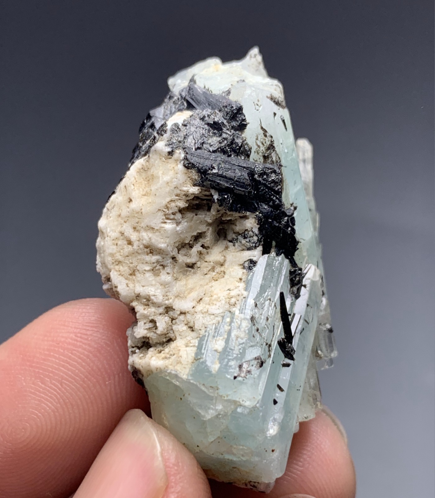 106 Cts Natural Aquamarine With Black Tourmaline Crystal Specimen From Pakistan