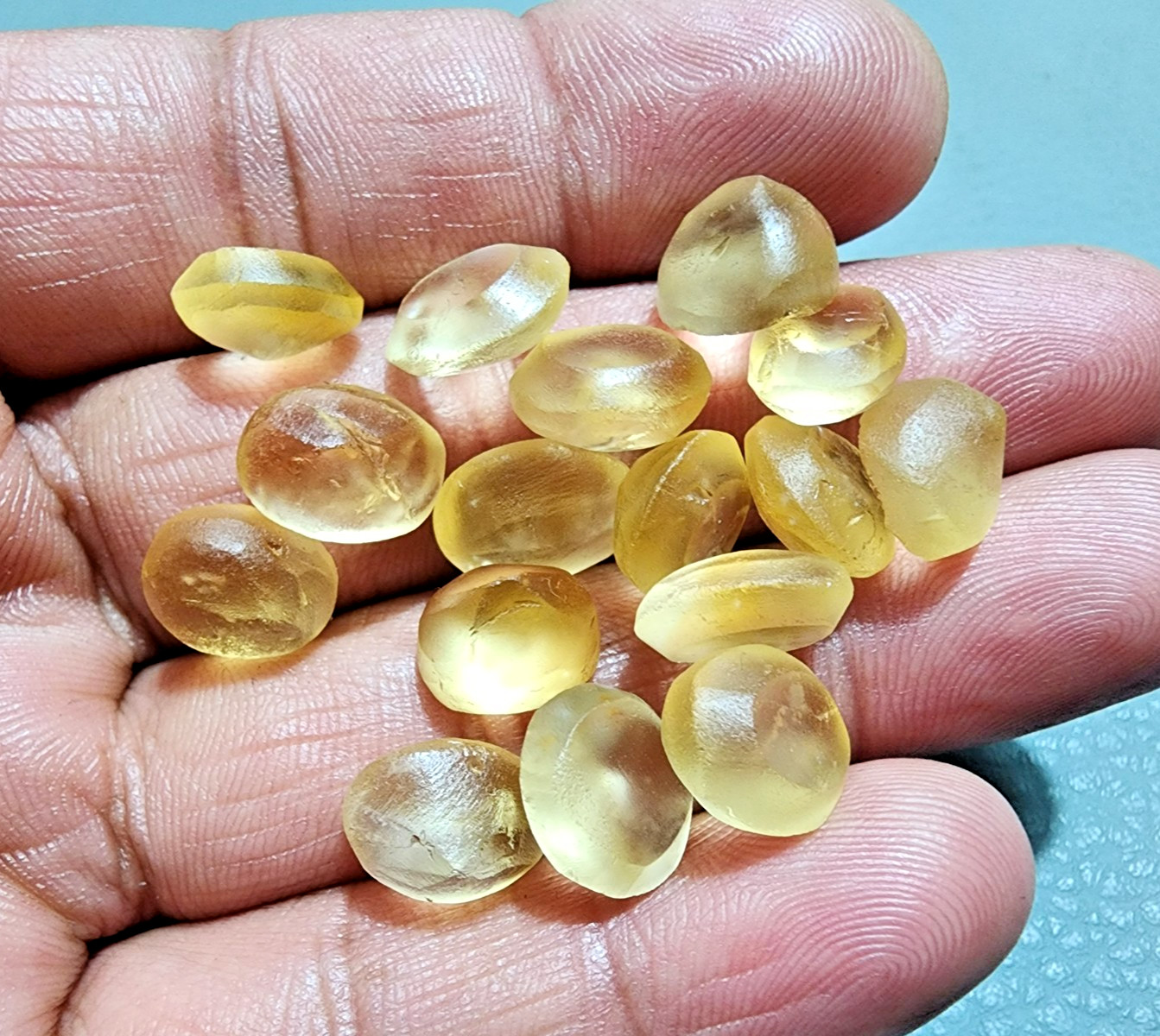 Natural Golden Citrine Topaz Without Cutting, 16Pcs Faceted Cabochon Gem 11-12MM