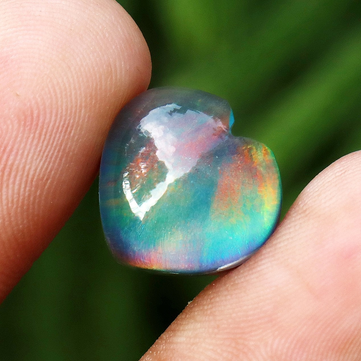 Natural HEART CUT Opal-Like Organic Doublet Loose GGI CERTIFIED GEMSTONE 11 Ct