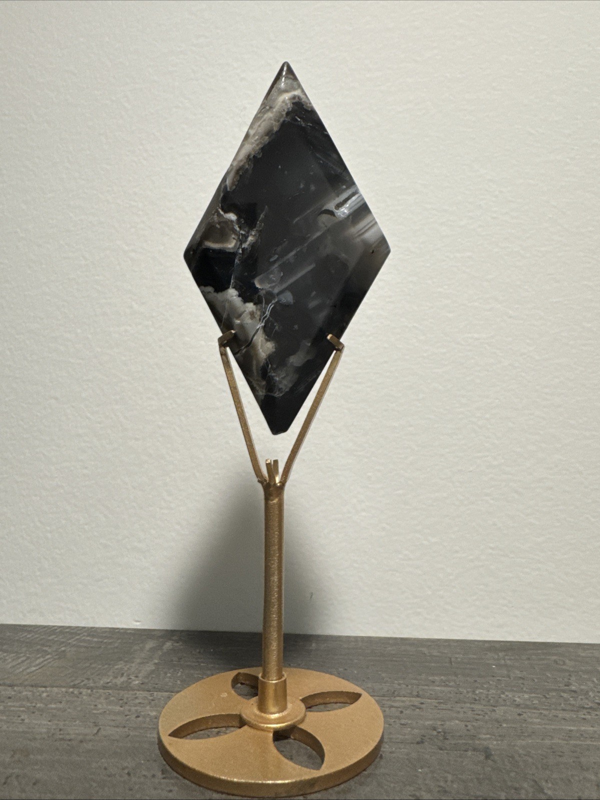 Volcano Agate Crystal Diamond On Metal Stand 113 Grams 4” Small Natural Chip/end