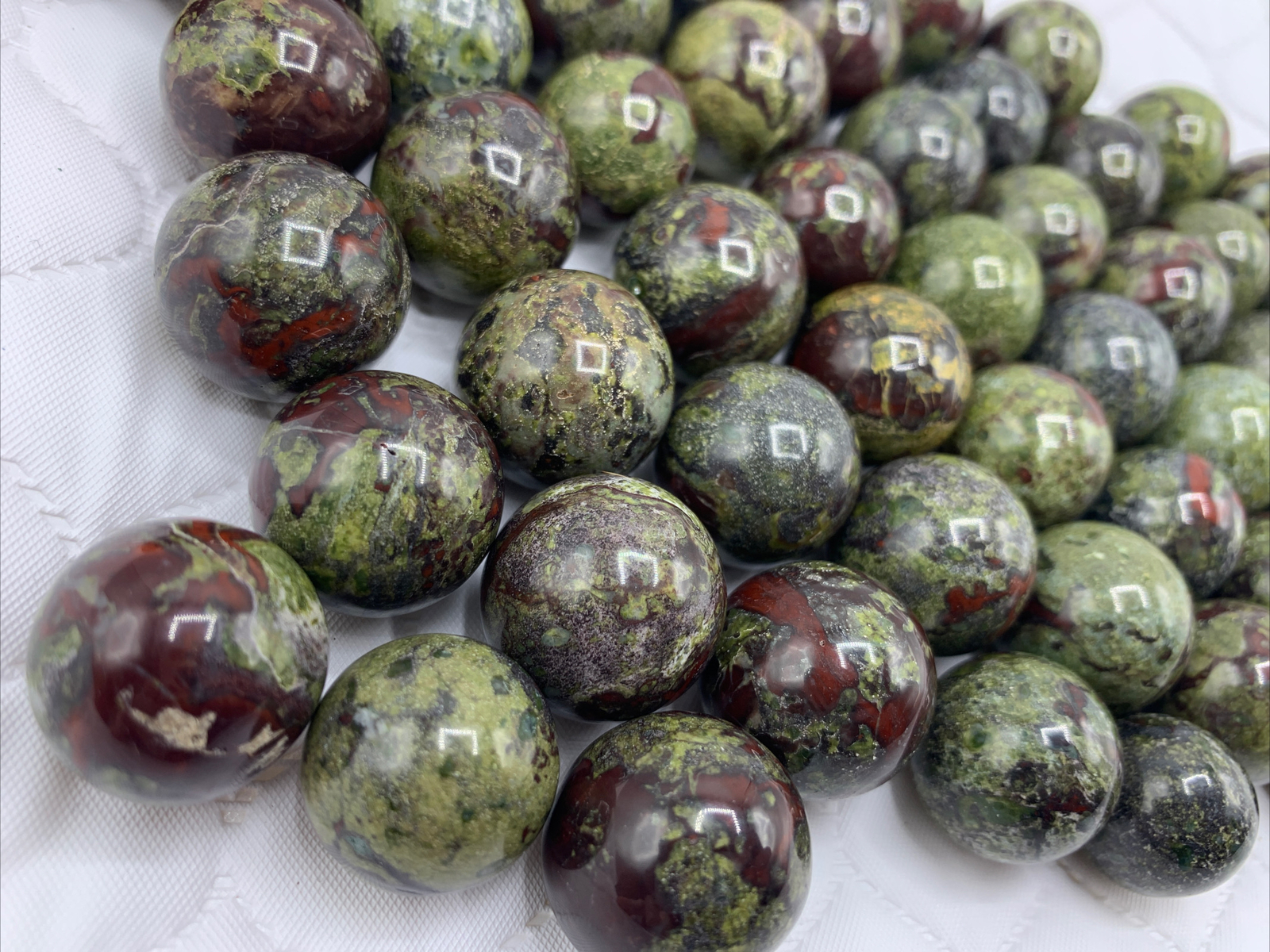 Dragon’s Blood 17-21mm Marbles •Lot Of Ten (10) Small Mini Spheres *AMAZING*