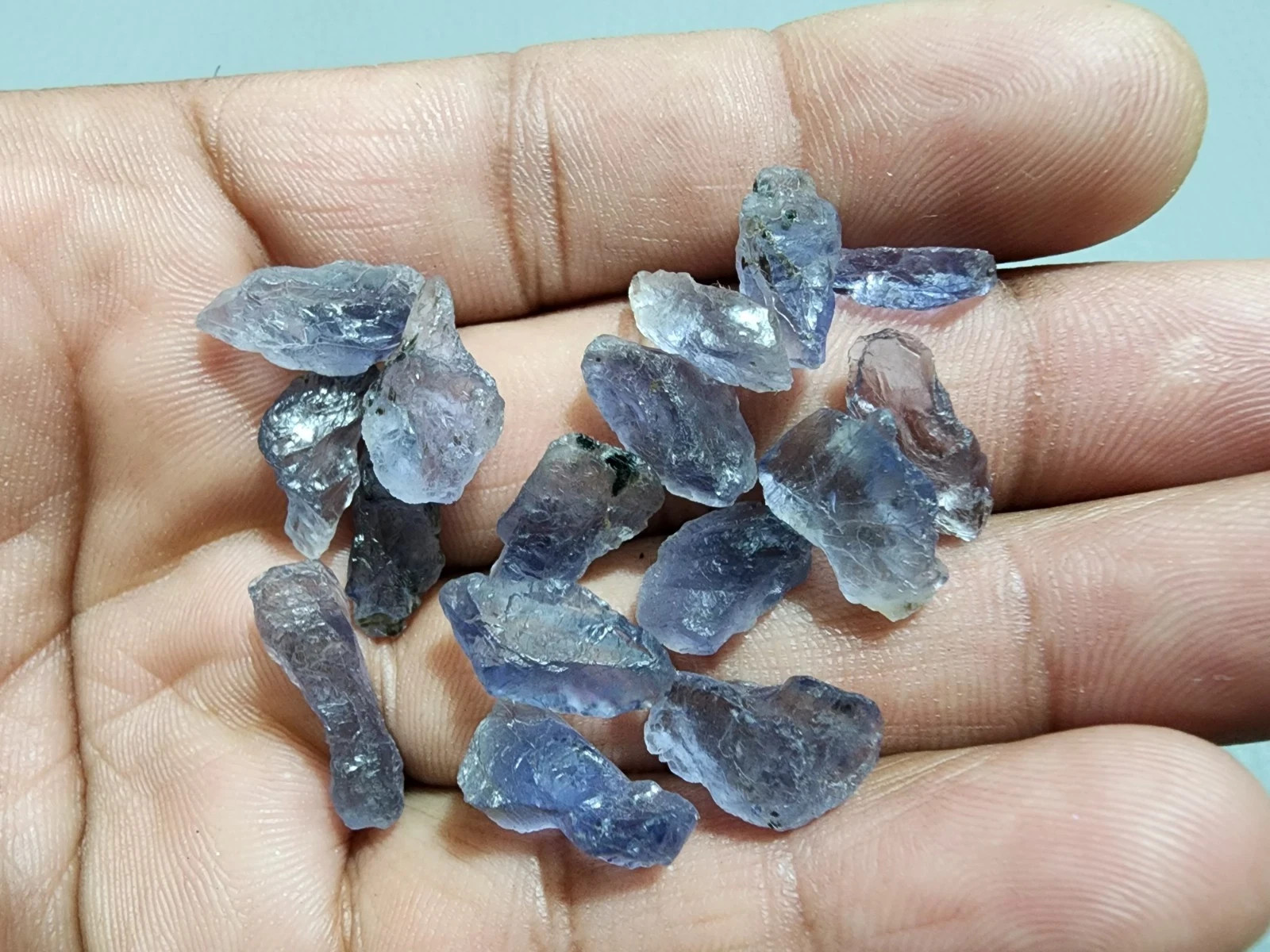 Good Quality Blue Iolite Raw 16 Pcs Lot Size 14-20 MM Crystal Loose Gemstone