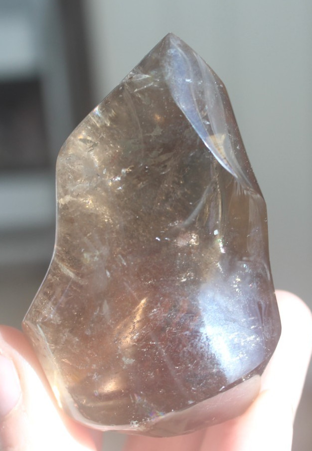 SMOKEY QUARTZ FLAME 2.67 INCHES TALL/ 129.7 GRAMS