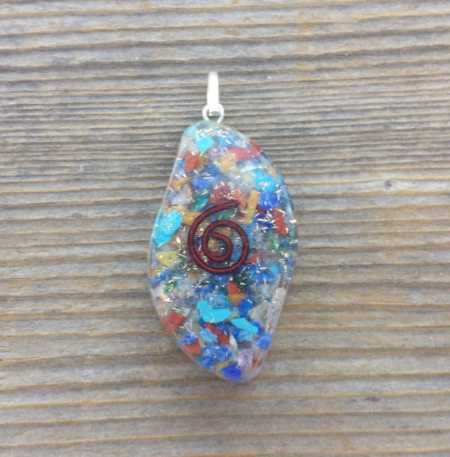 ORGONE 7 CHAKRA MIXED GEMSTONE EYE SHAPED PENDANT ORGONITE (ONE)