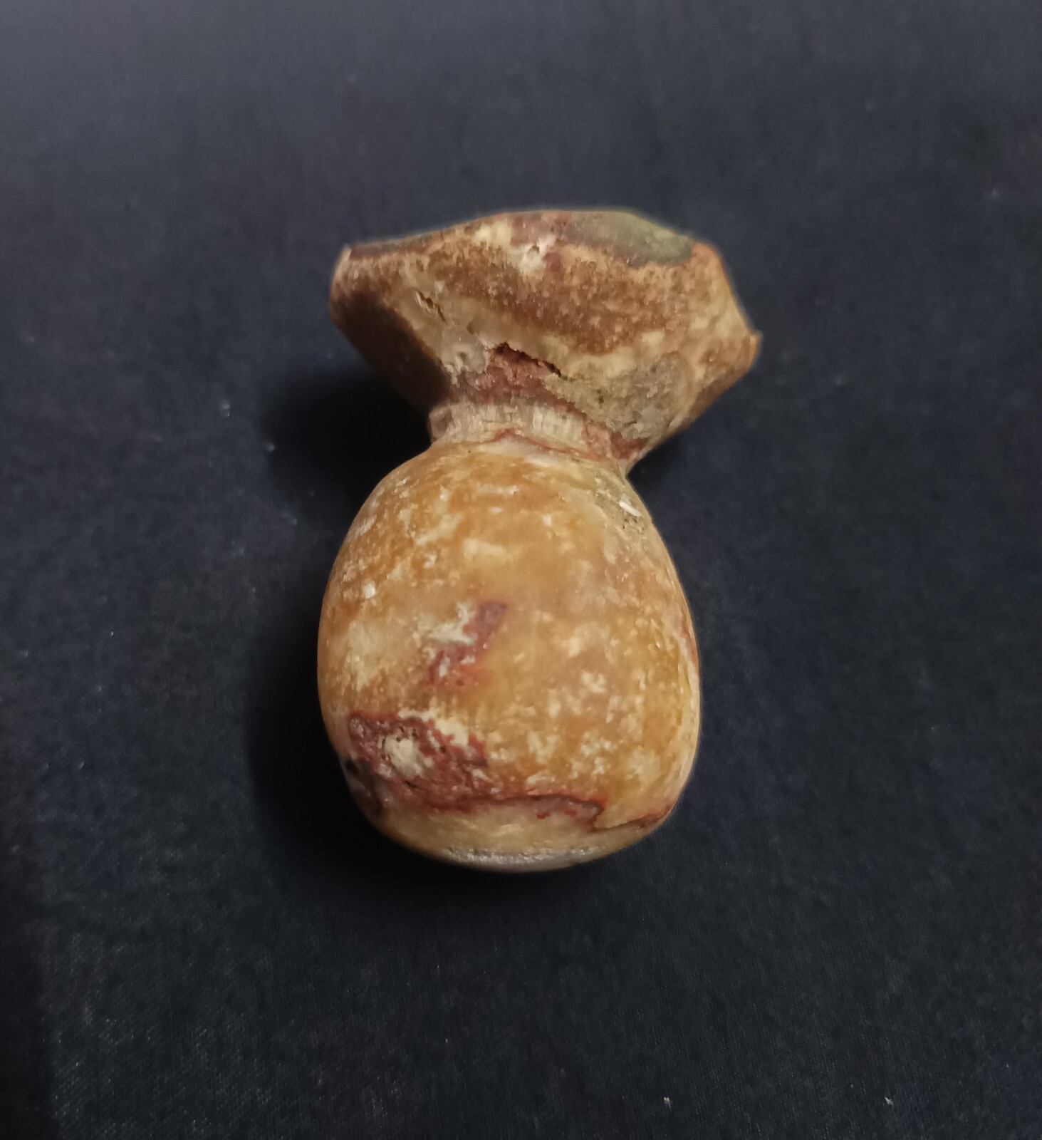 Natural artificial gorgeous shape mineral stone in yellow colour 142 gr