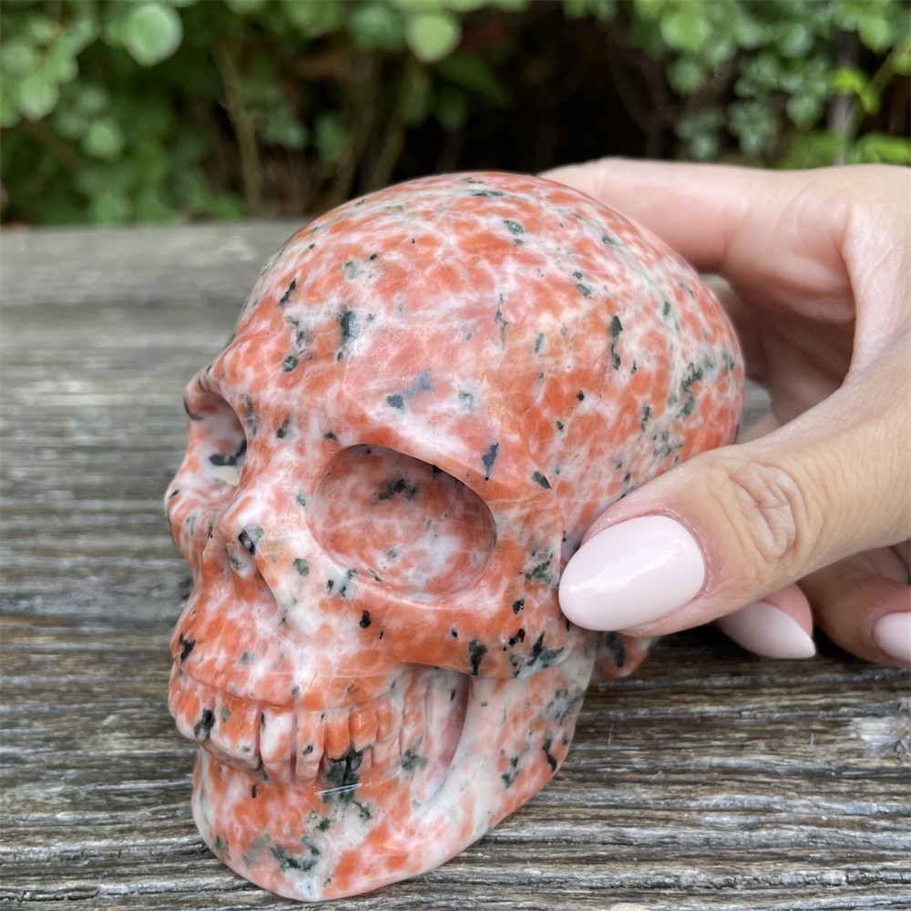 2LB 4.3″ Natural Sun Stone Skull Crystal Quartz Carving Reiki Decoration
