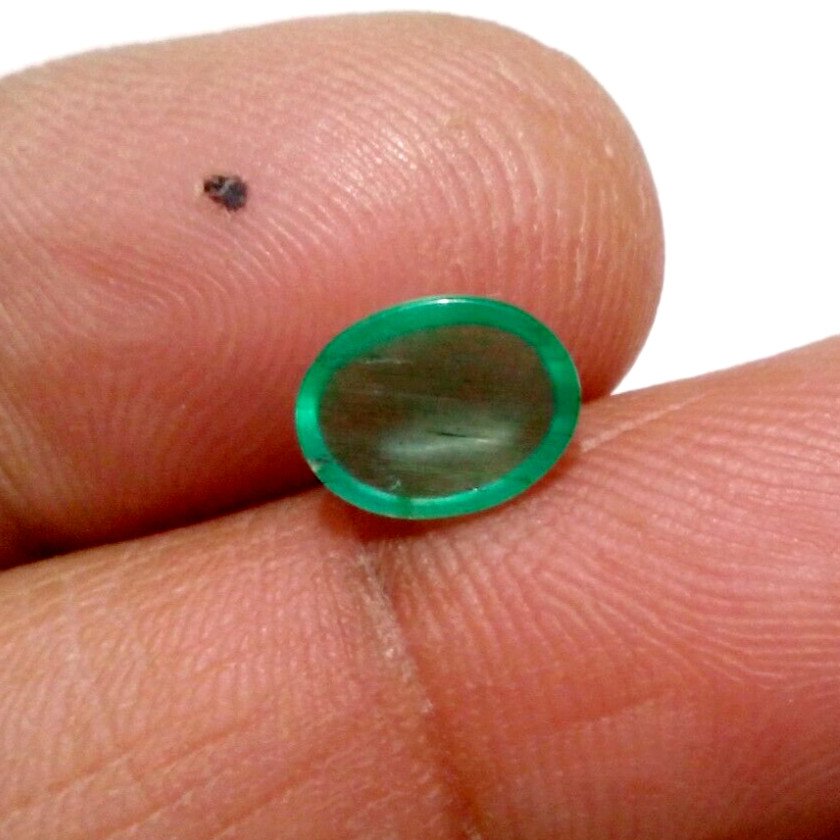 High Quality Green Zambian Emerald Oval Shape 1.45 Crt Cabochon Loose Gemstone