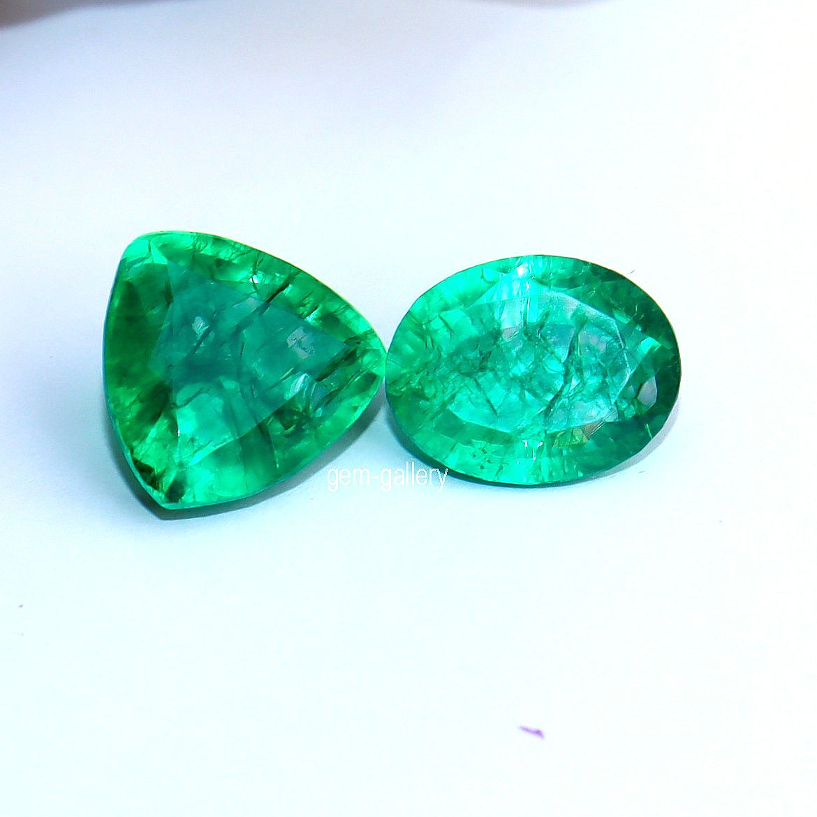 Natural Emerald Trillion&Oval Shape 19.10 Ct 2 Pieces Certified Loose Gemstones