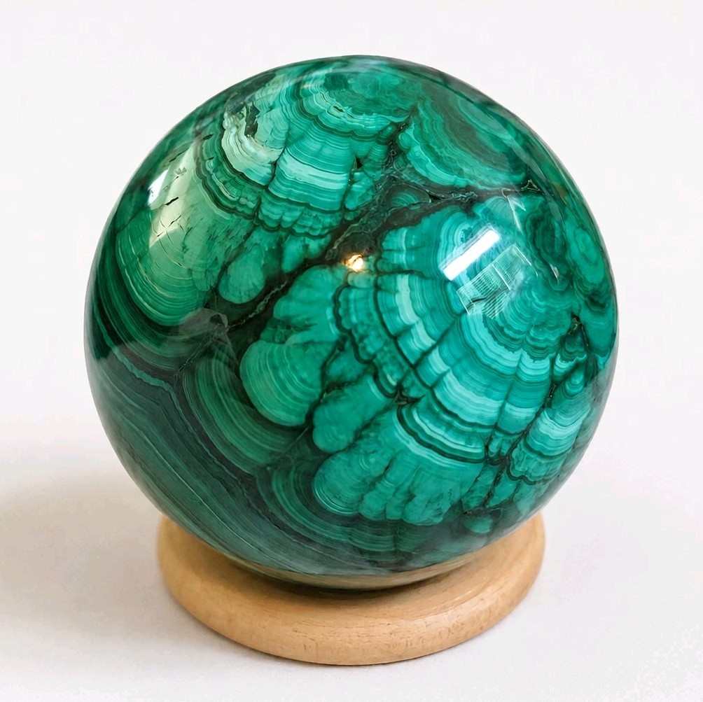 Natural Polished Malachite Sphere 1.83″ – 202g – USA