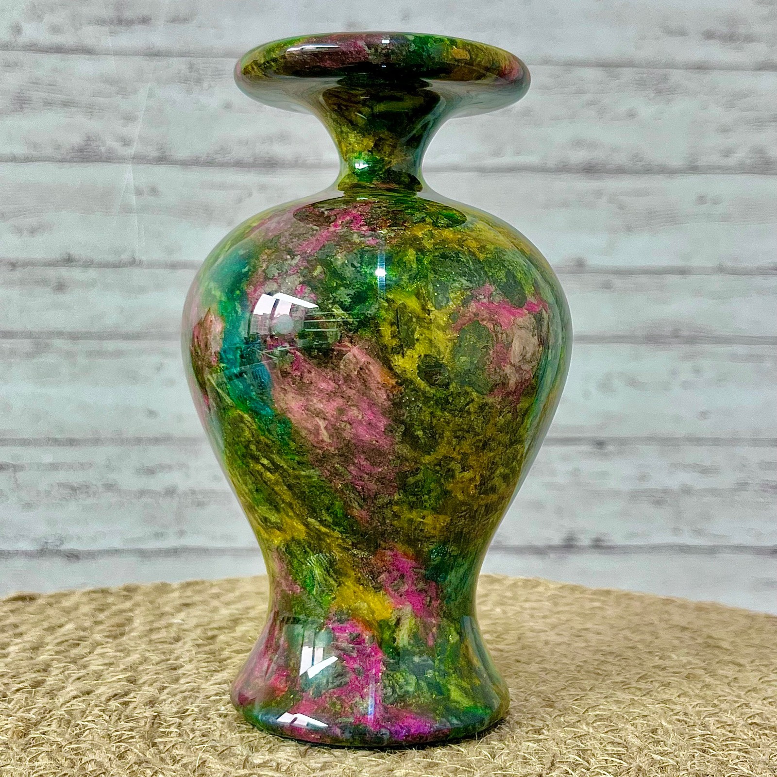 Small Neck Polychrome Jade Vase Single Stem Flower Arrangement Ornament 870 g