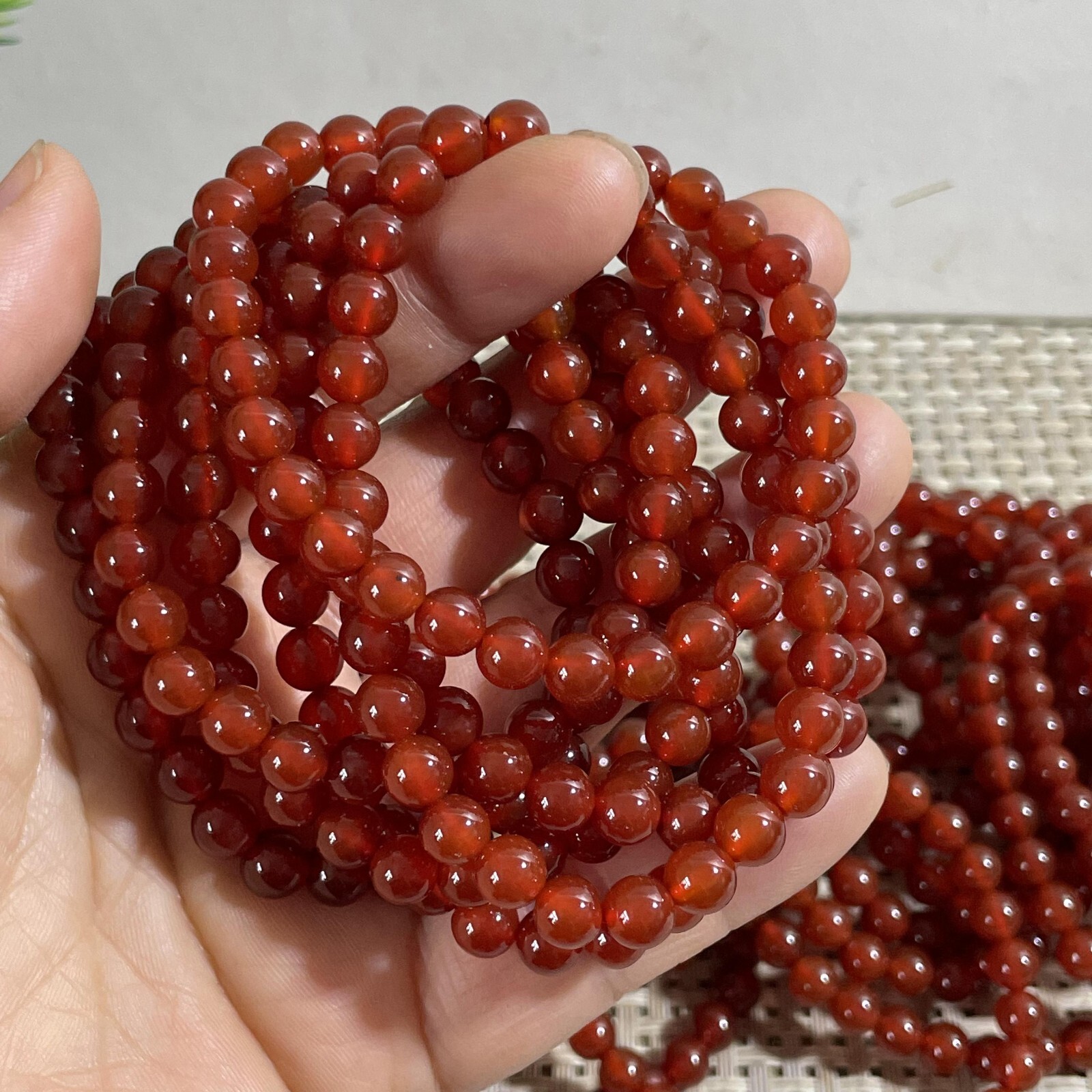 Wholesale 5 Pcs red agate stone 6mm Quartz Crystal Stretch Bracelet