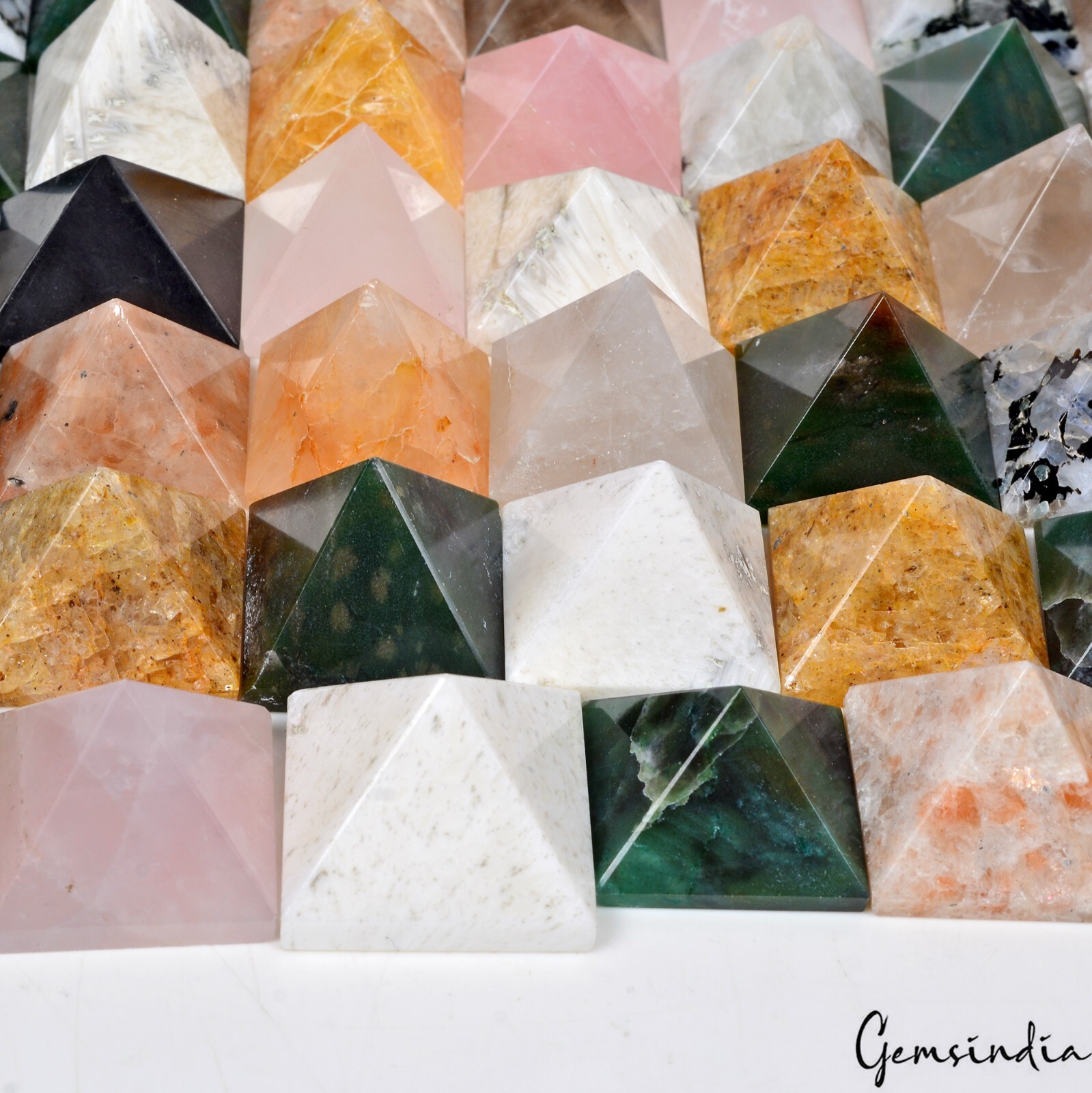100 Pcs Multi Gems Crystal Tiny Pyramid Mineral Chakra Energy Tower Decor Gift