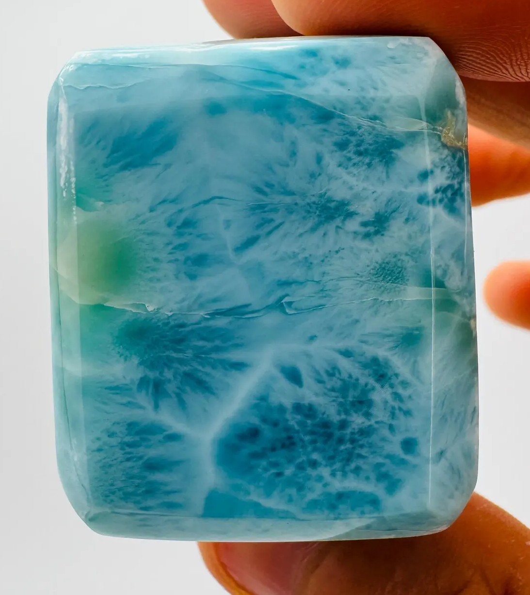 DOMINICAN REPUBLIC LARIMAR CUBE 41 X 34 MM