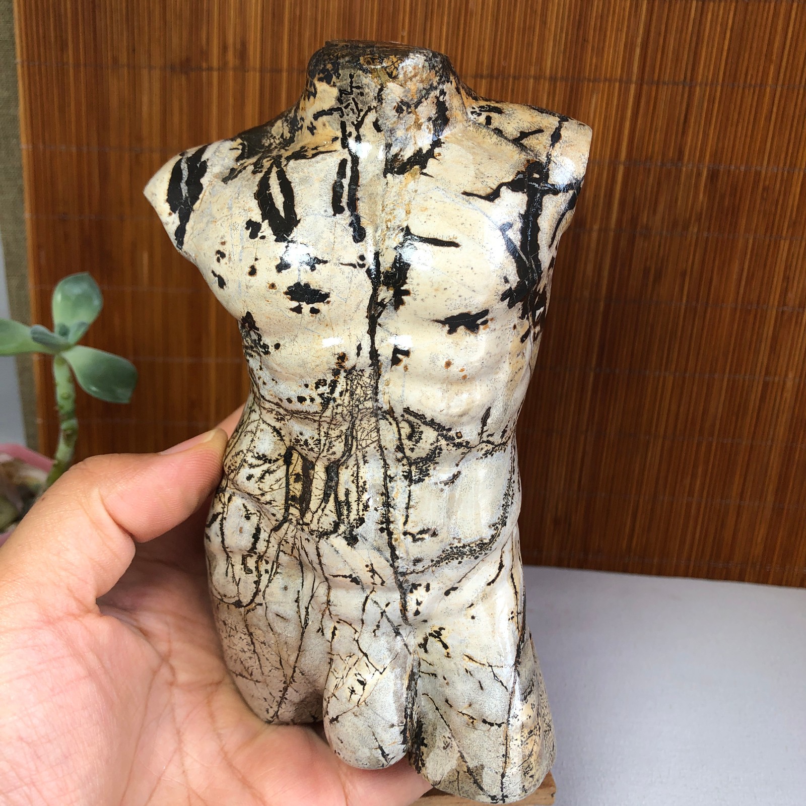 Rare Natural Traditional Chinese Painting Hand Carving male Model 1068g g8386