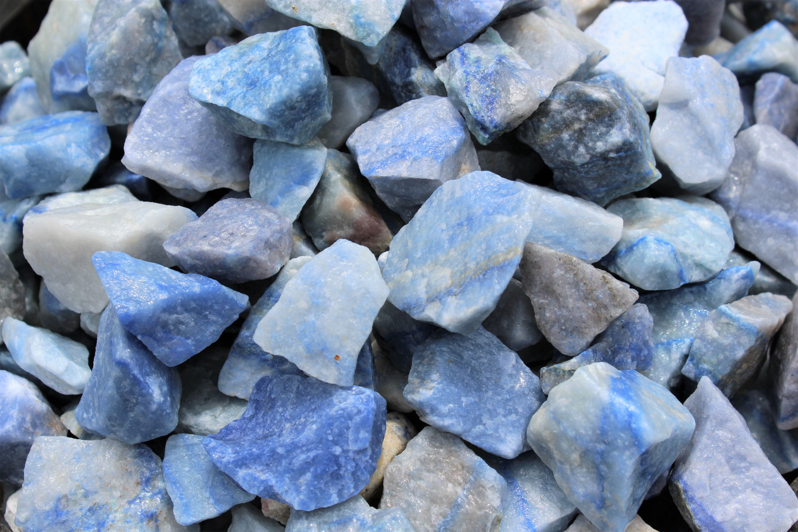 1 Blue Quartz Rough Crystal (Natural Raw Gemstone)