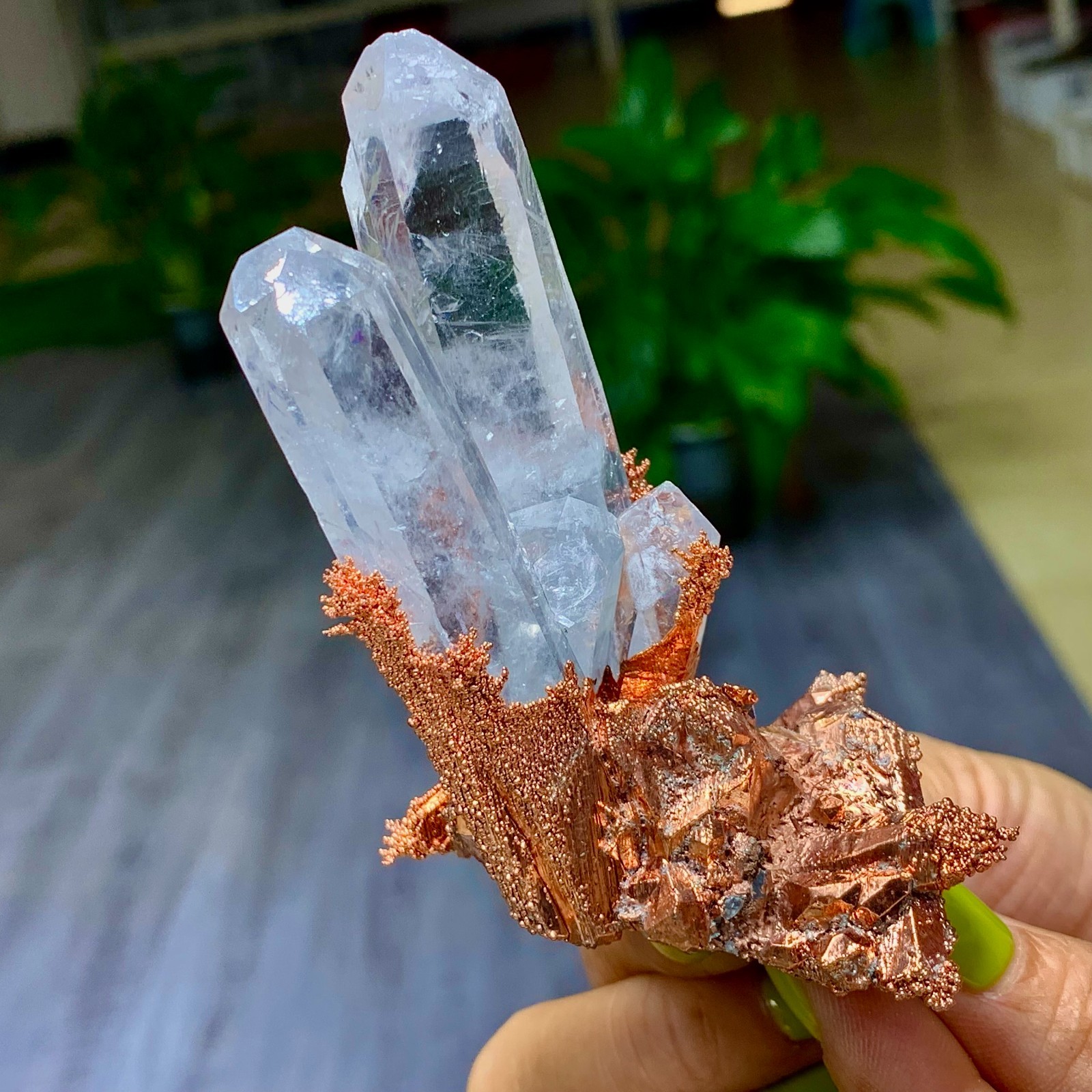 146G Rare iridescent Native Copper with white quartz crystal mineral-symbiosis