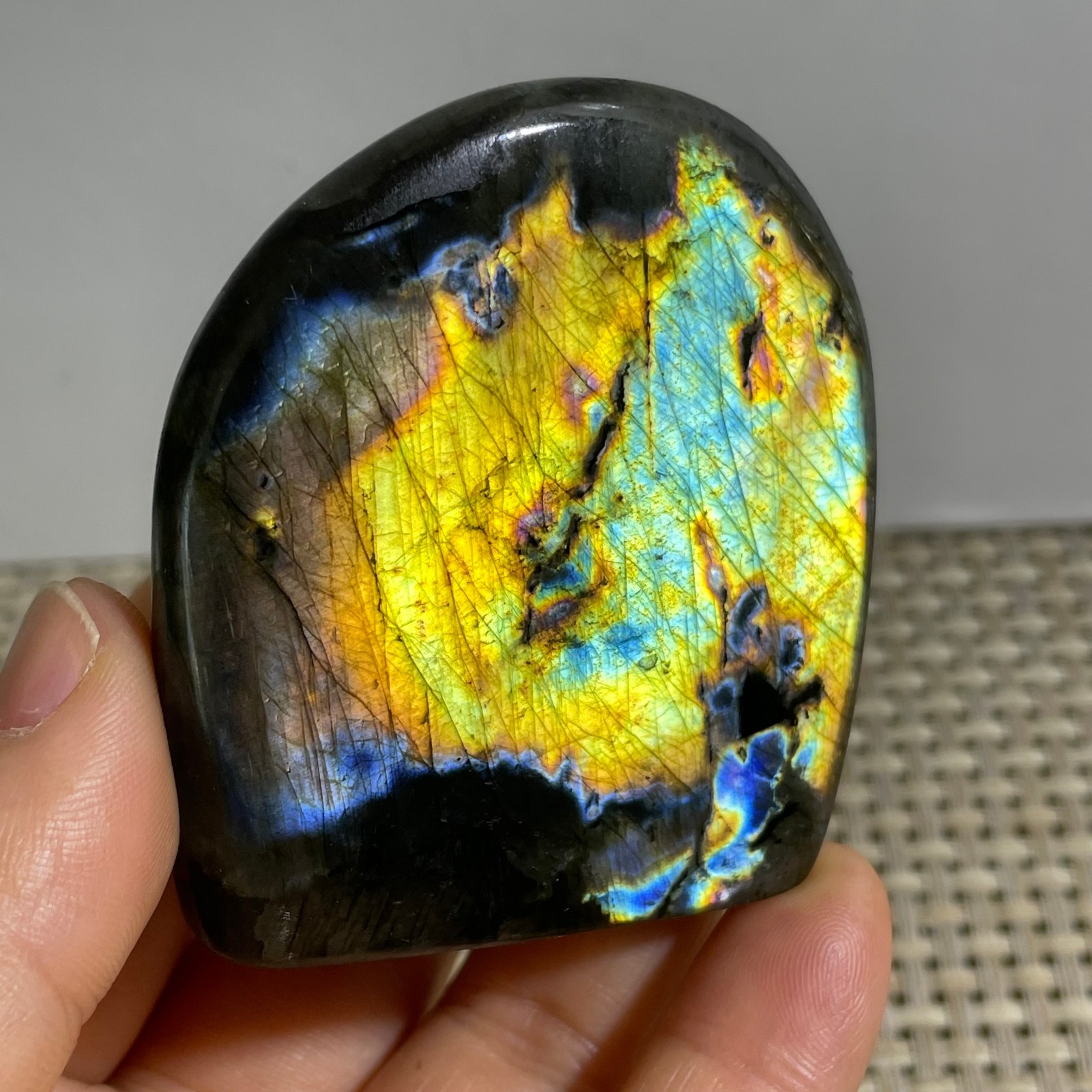 Natural Labradorite Crystal gemstone rough original Specimen 129g