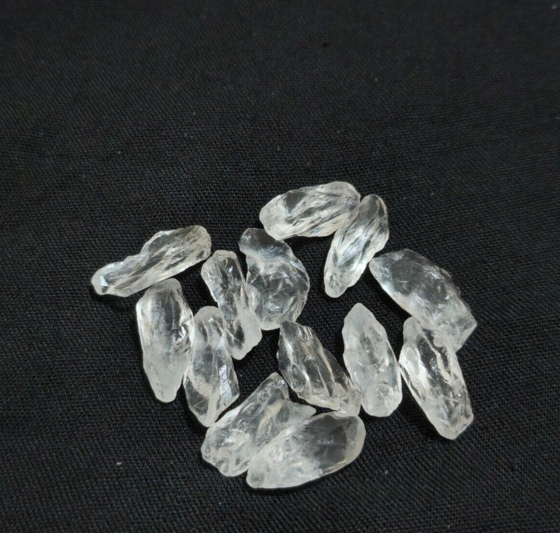 AAA+ Wonderful Crystal Quartz Raw 13 Pcs Lot Size 16-20 MM Rough Loose Gemstone