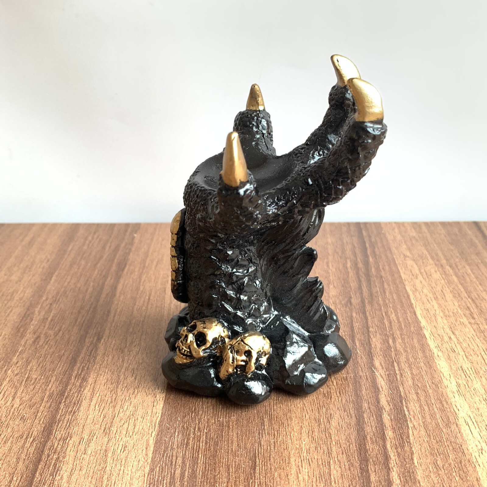Dragon Claw Resin Sphere Holder Stand Base Natural Crystal Ball Hand C655