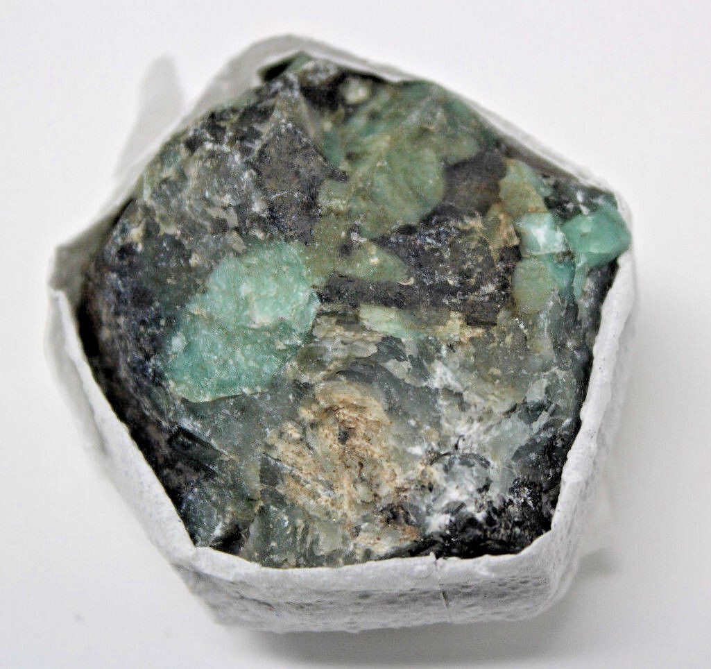 Rough Natural Emerald Box Lot – ‘A’ Grade Raw Emerald Crystals, 10 – 18 Pieces