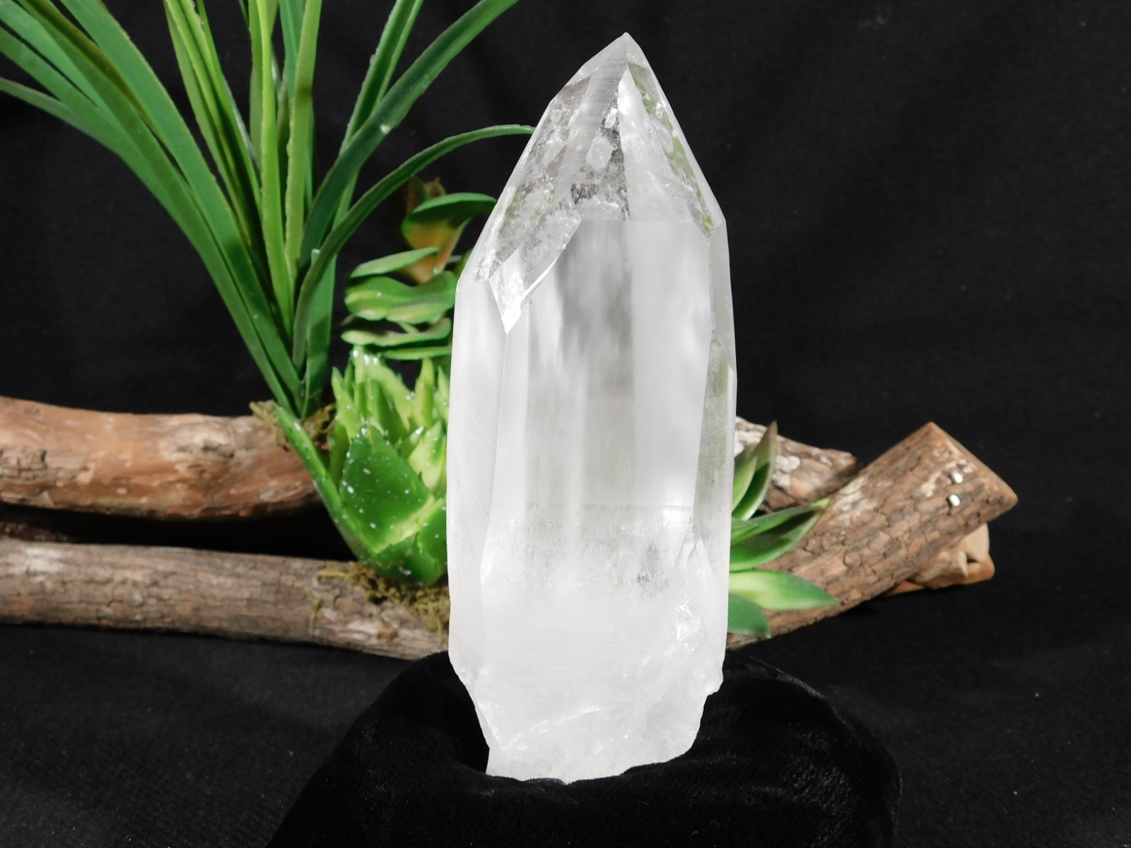 Big! Semi Translucent LEMURIAN Quartz Crystal From Brazil 443gr