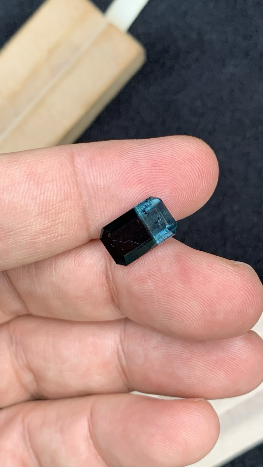 4.40ct natural black & blue bi bio colors faceted tourmaline 12.8mm