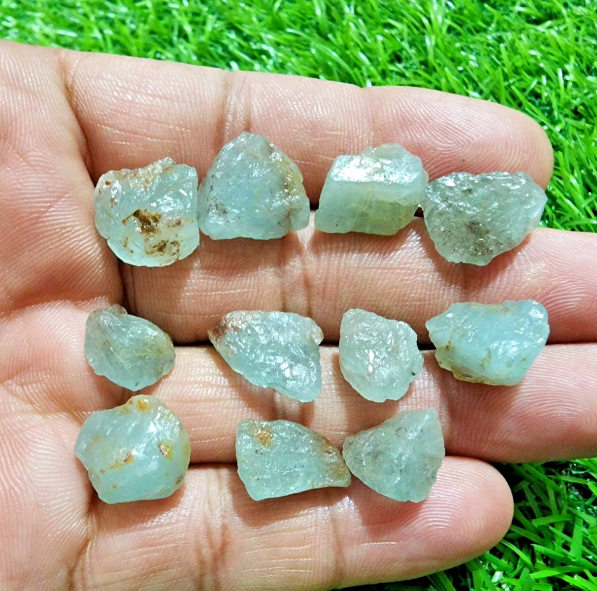 11Pcs Gorgeous Blue Aquamarine Gemstone Rough Lot 12-15mm Aquamarine Raw Stones