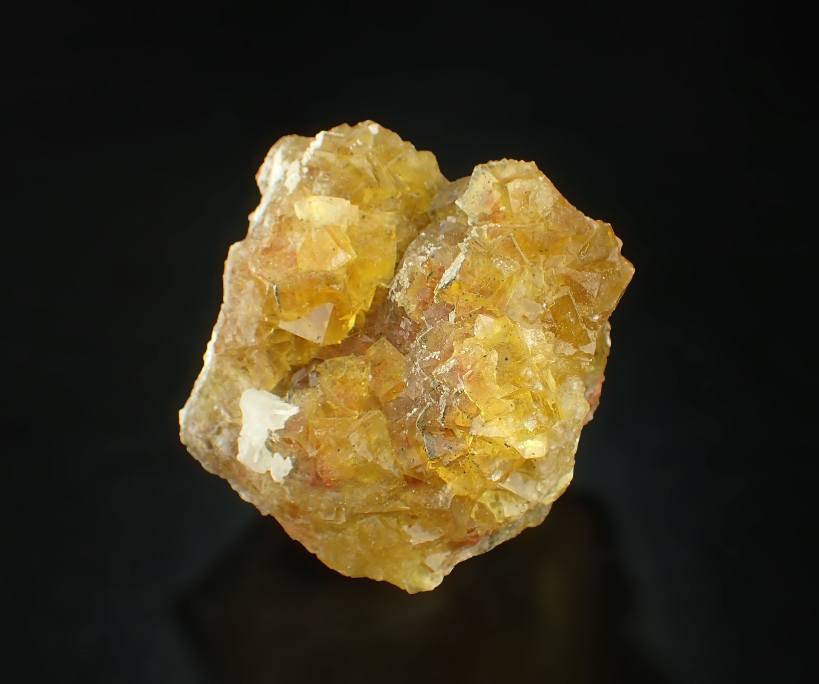 FLUORITE fluorescent crystals 7,0 x 6,5 x 4,5 cm SPAIN 12730