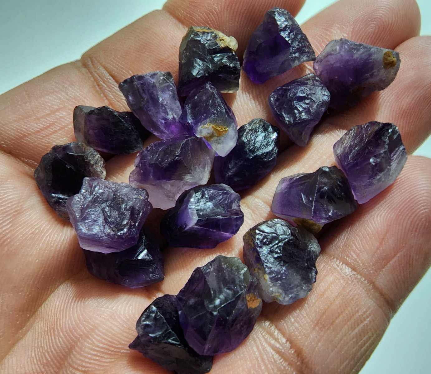 18 Pcs Attractive Purple Amethyst Rough Gemstone Raw Size 10-14 MM Crystal Rough
