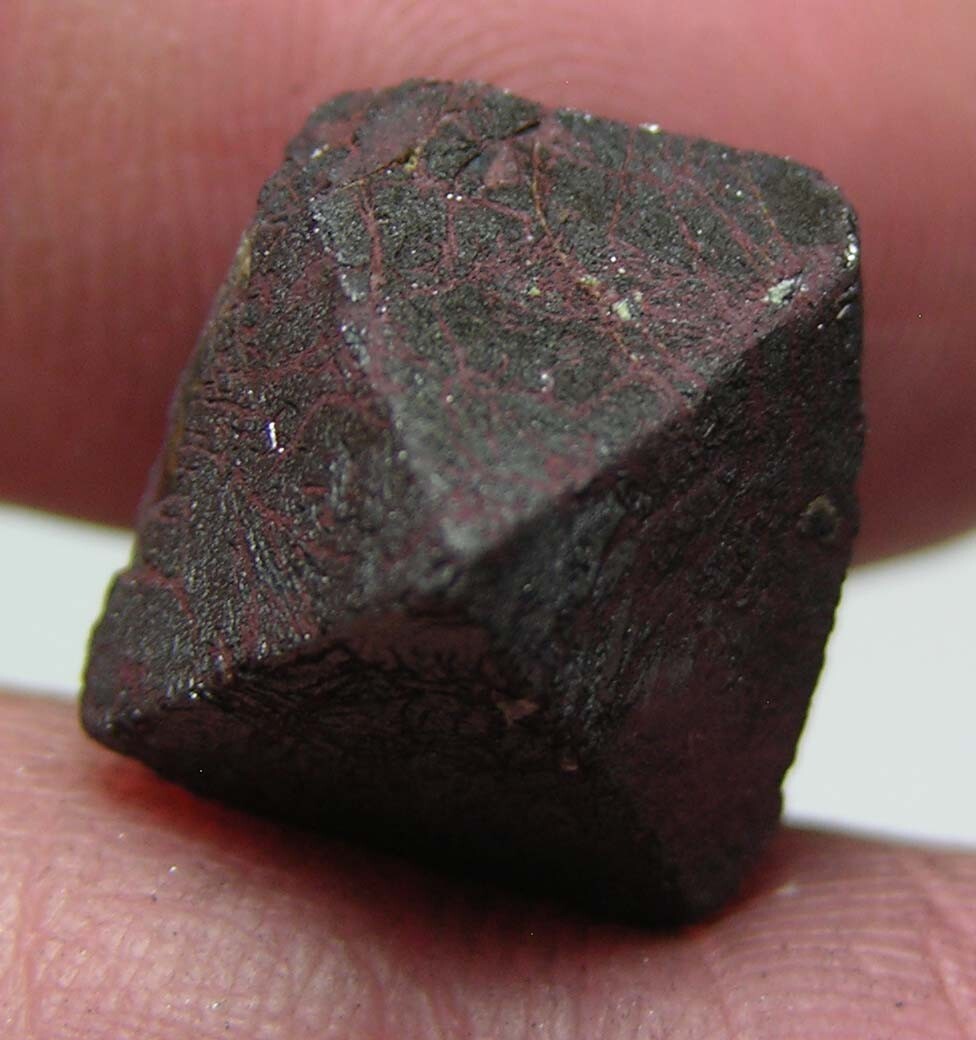 #16 Pakistan 27.15ct Natural Octahedron Magnetite Crystal Specimen 5.40g 17mm