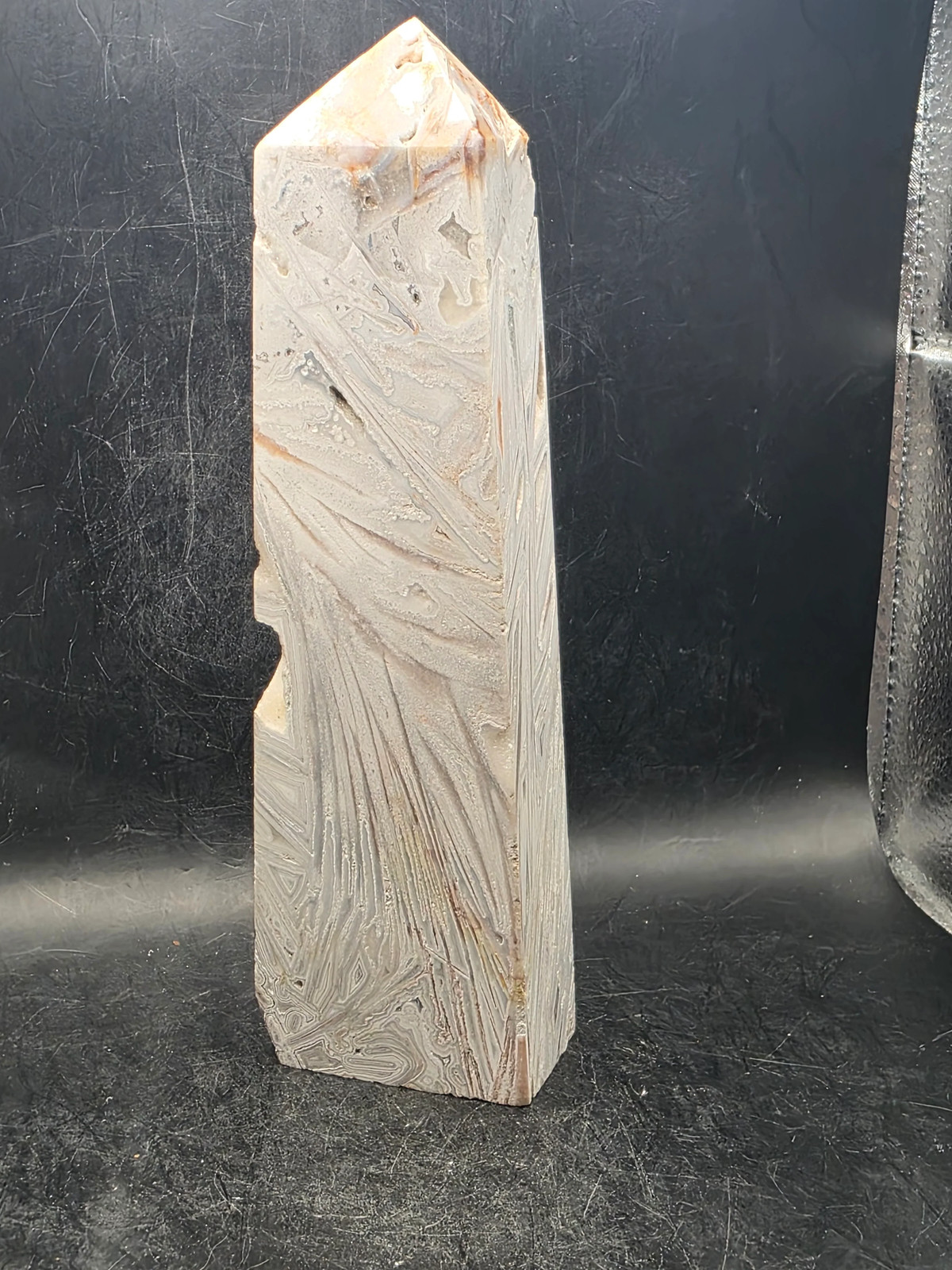 Large white lace agate tower! 1.1 pounds, 6.9 inches tall!
