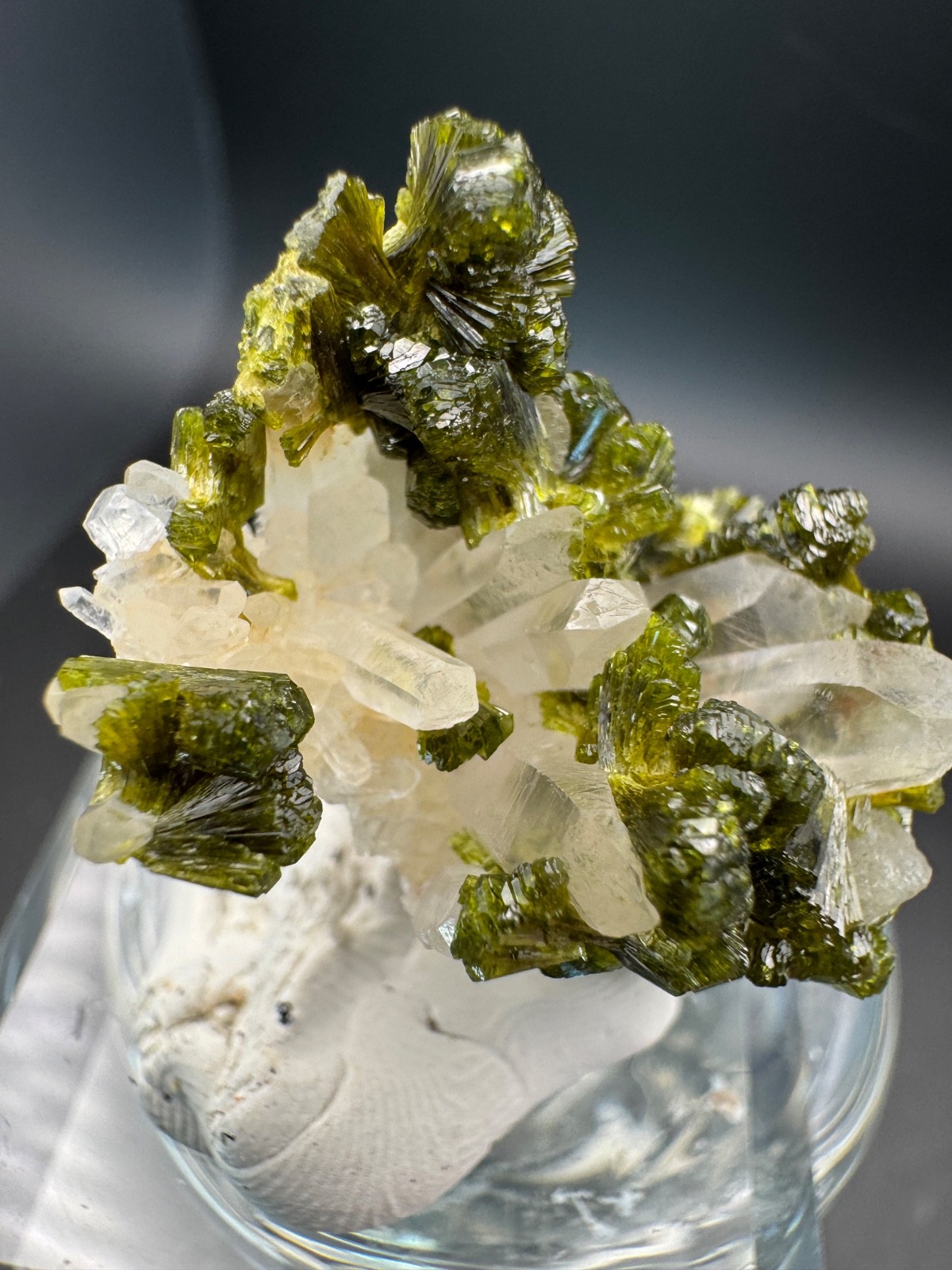 6804 High Quality Gemmy and Bright Green Epidote on Quartz in Perky 15g Morocco