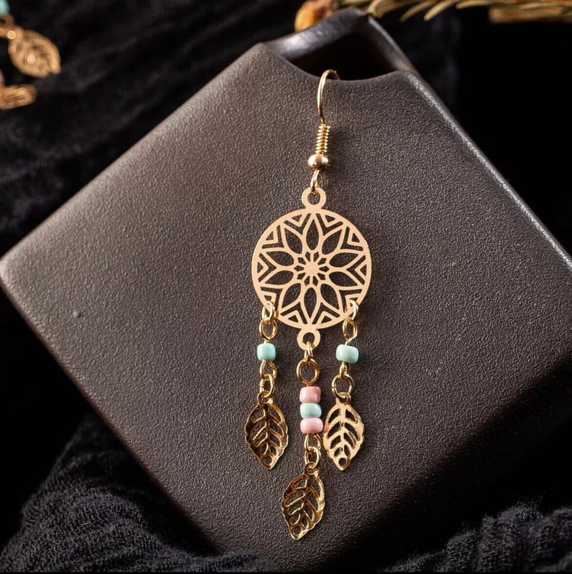 Women’s Fashion Jewelry Gold Tribal Feather Dream Catcher Drop Earrings