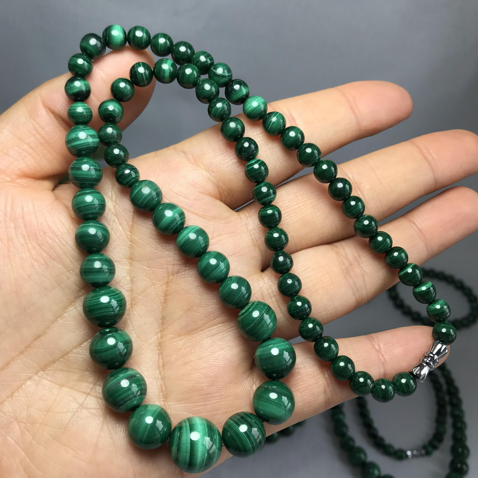 Natural malachite Tower Chain Necklace Polish Crystal sphere Specimen 6-12mm 55g