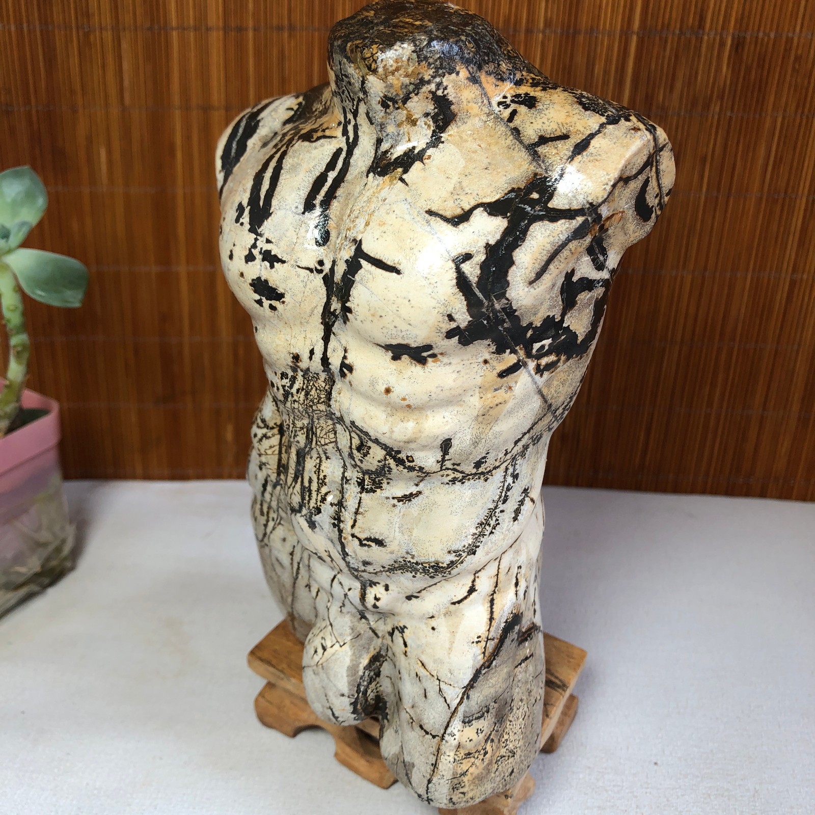 Rare Natural Traditional Chinese Painting Hand Carving male Model 1068g g8386