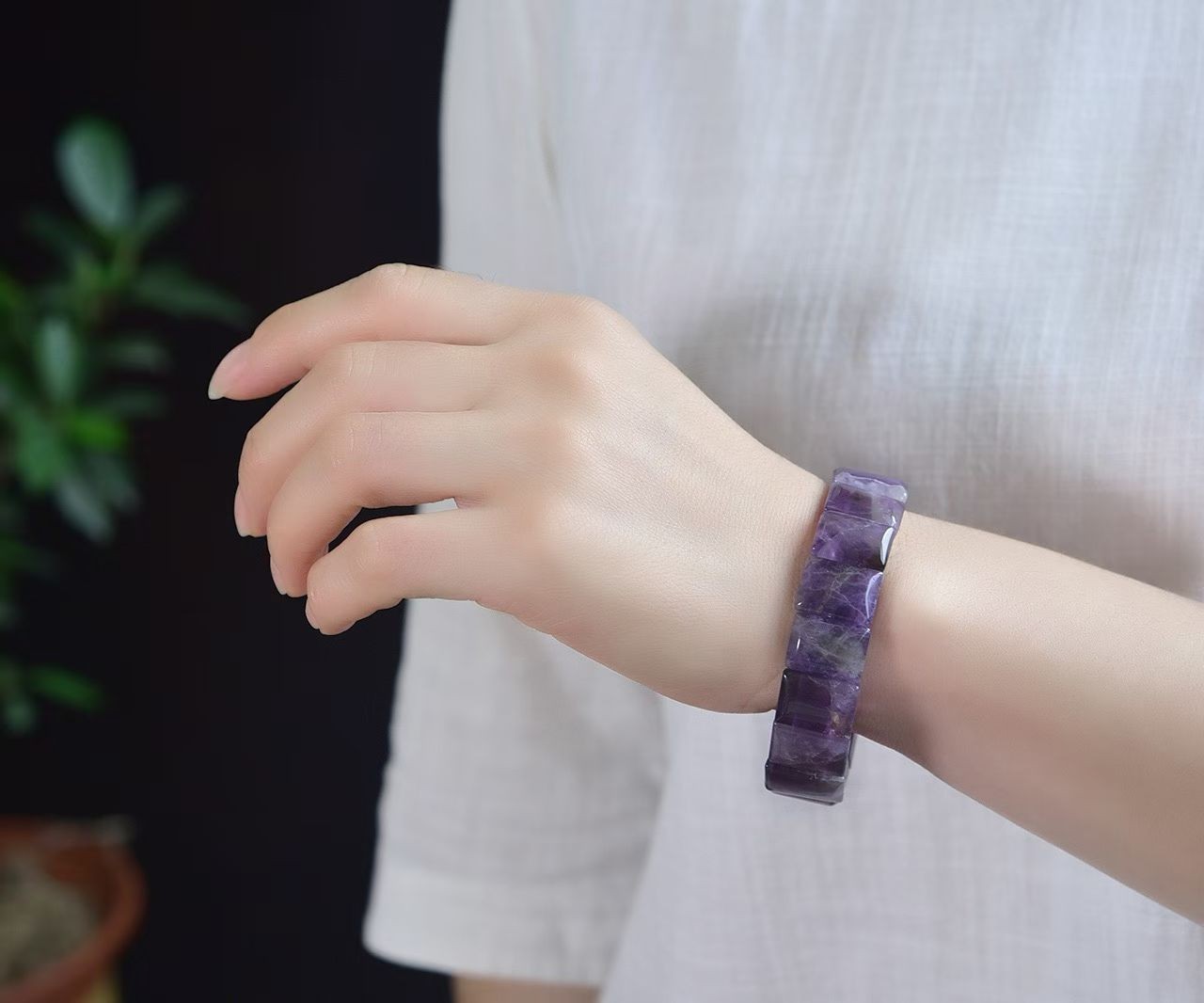 1pcs Natural Crystal Dream Amethyst Quartz Hand Bracelet 16mm Healing